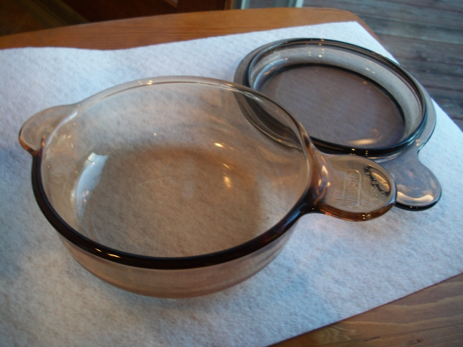 CORNING WARE PYREX VISIONS BROWN AMBER GLASS V-240-B GRAB IT BOWL WITH P240C LID