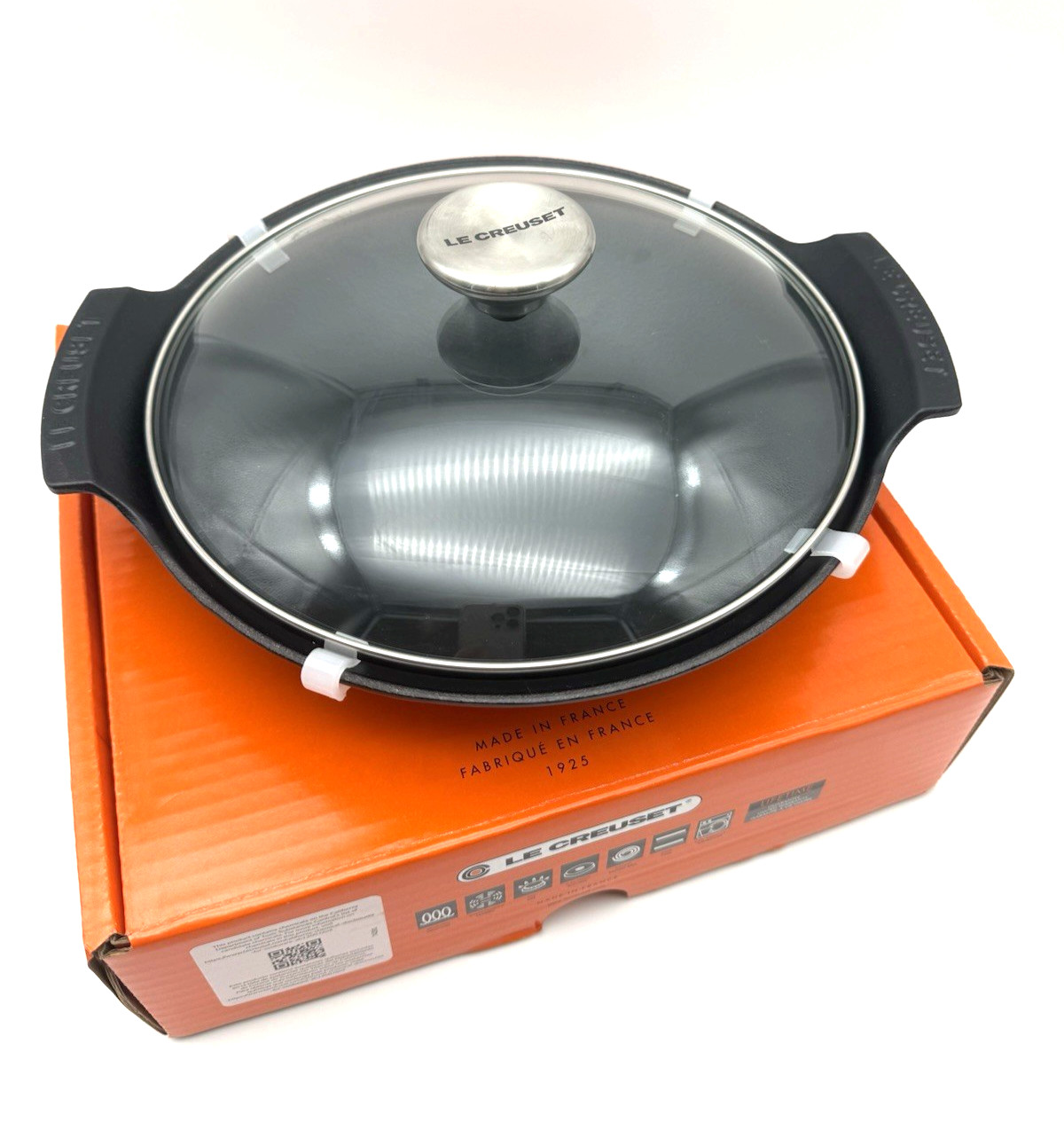 NEW Le Creuset Mini Wok 23 cm 9″ Glass Lid Matte Black 1 qt Cast Iron Licorice