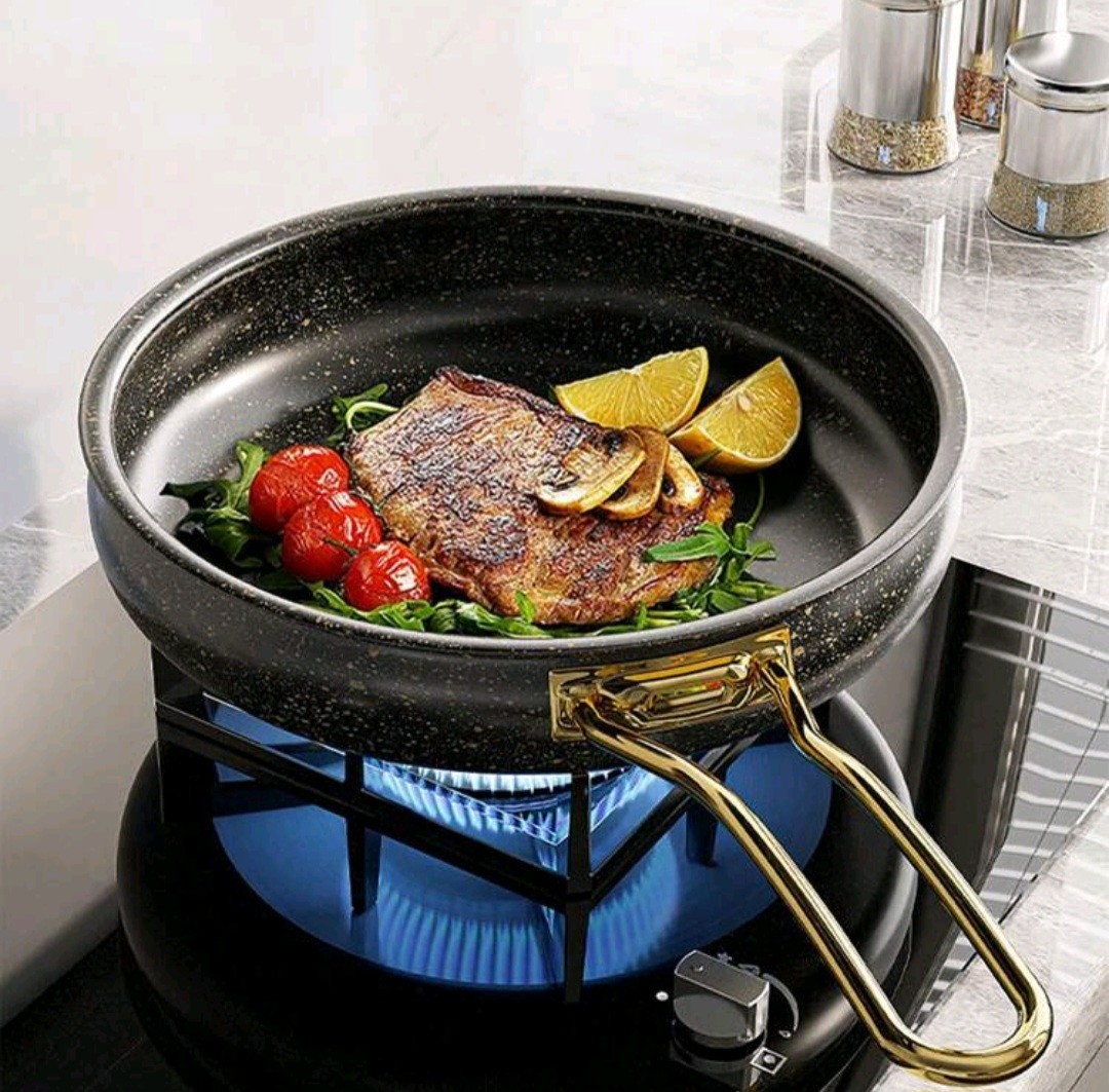 10-Piece Nonstick Metal Cookware Pan Set w/ Lids, Black/Gold, Gas, 20-28cm