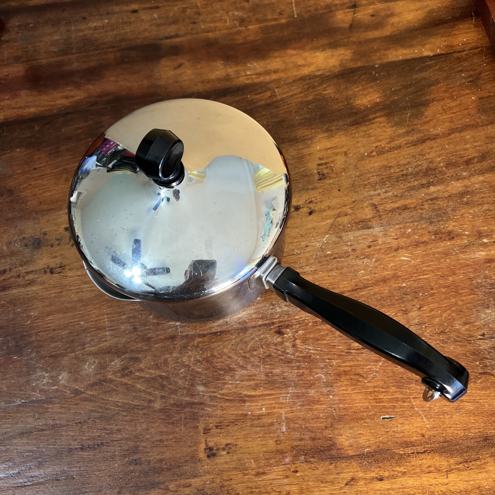 Farberware 1 Qt Sauce Pan/Pot Double Pour Spout & Straining Lid Stainless Steel