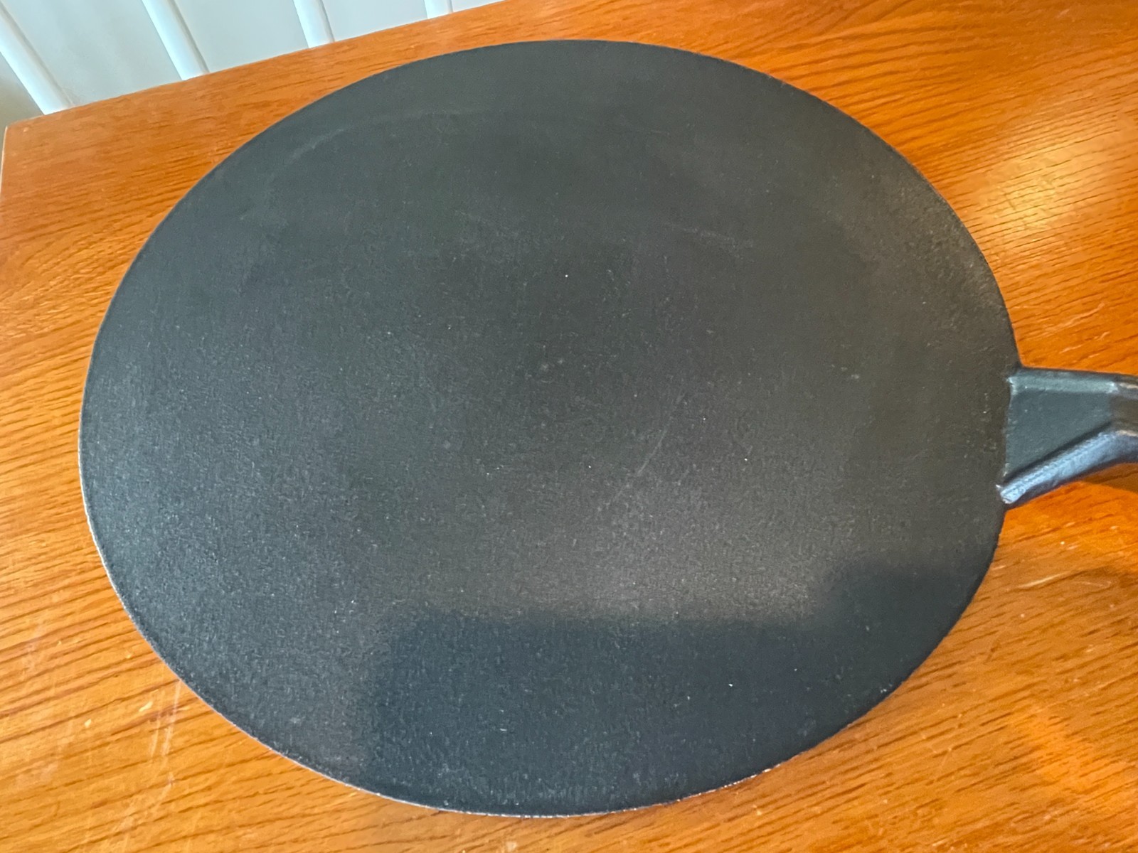 Le Creuset Crepe Pan Cast Iron 32 / 12.5″ Matte Black Flat Griddle Skillet NWOB