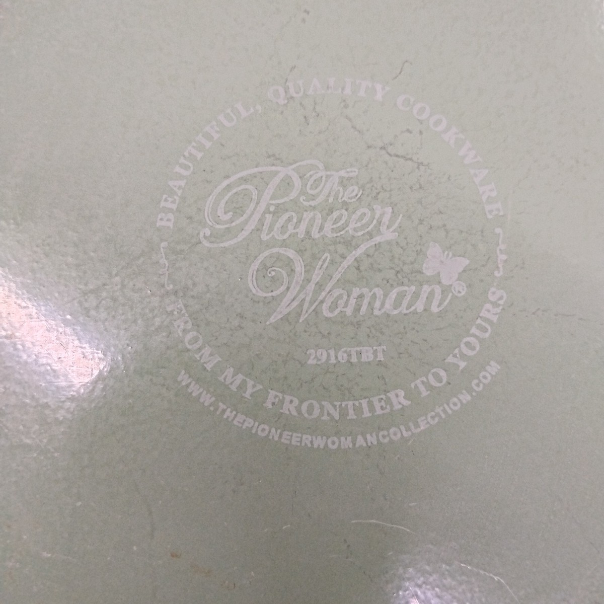Pioneer Woman 2916TBT Teal Bell-Shaped Sauce Pan With Glass Vented Lid