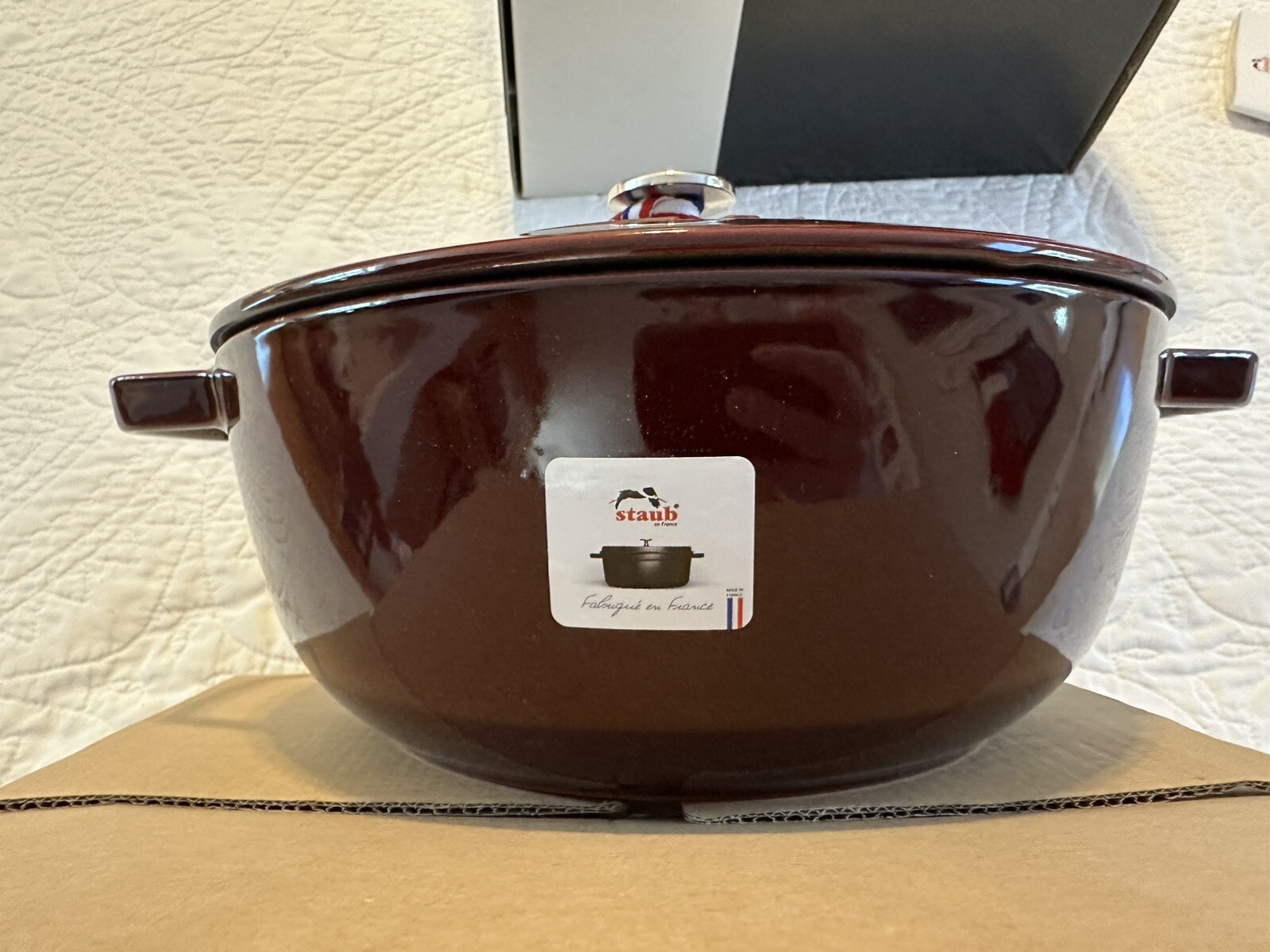 NIB STAUB The Essential French Oven Cast Iron 3.6l/24cm Grenadine Enameled