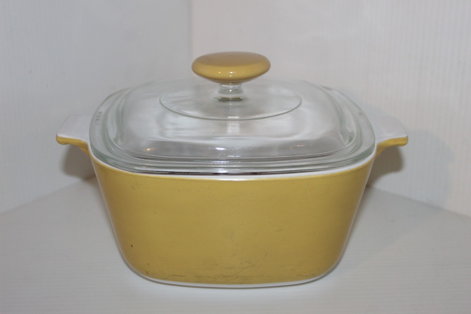 Vintage Corning Ware P-1 3/4-B 1.75 Qt Yellow Square Casserole Dish with Lid