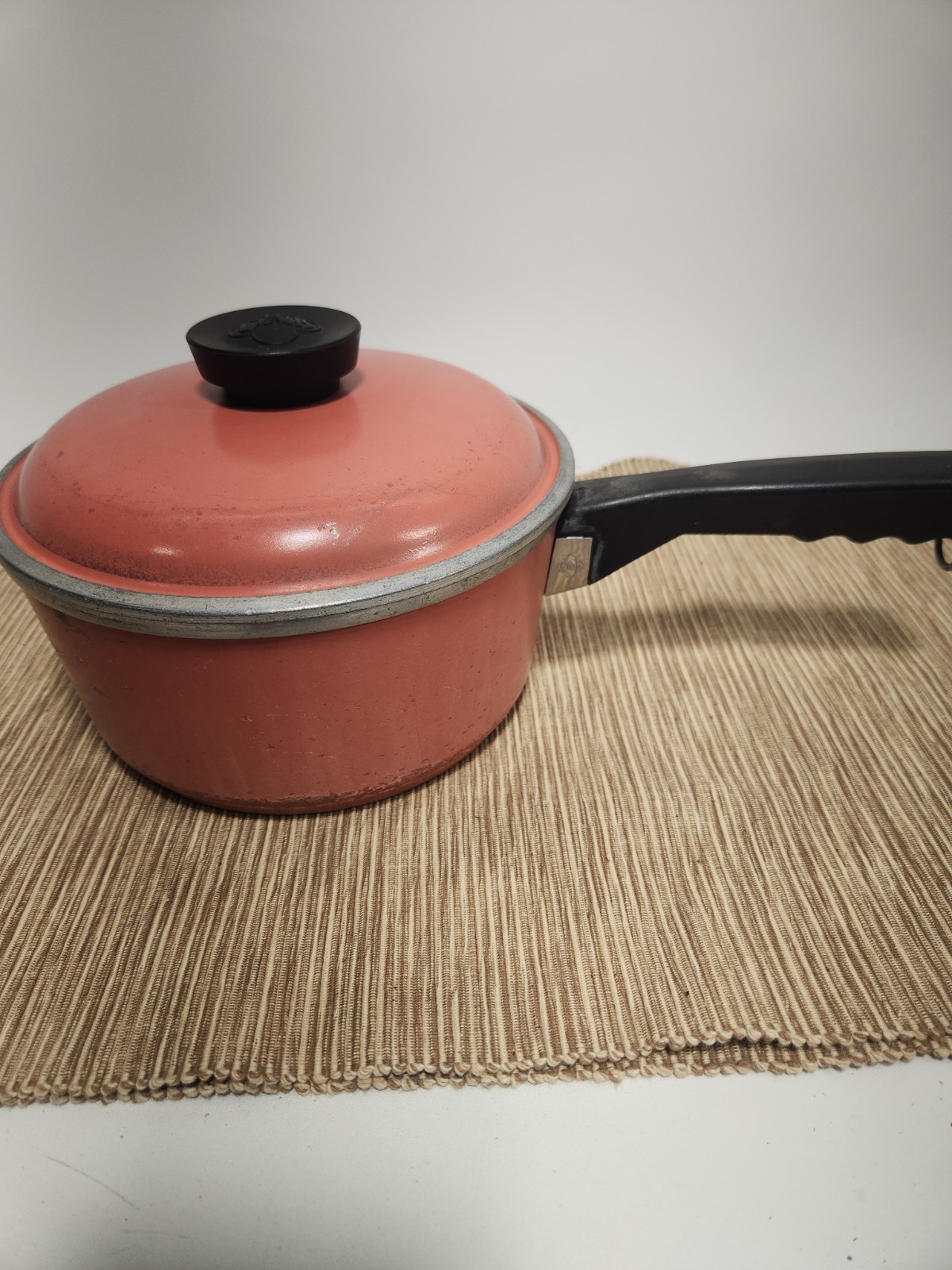 Vintage Club Aluminum 1 Qt Saucepan with Lid Salmon Pink Coral MCM Cookware USA