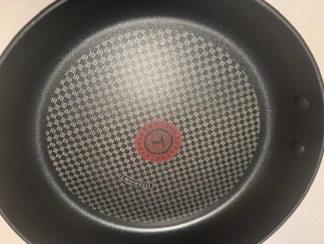 NEW T-FAL ULTIMATE Hard Anodized ALUM TITANIUM NON STICK THERMO SPOT 10″ FRY PAN