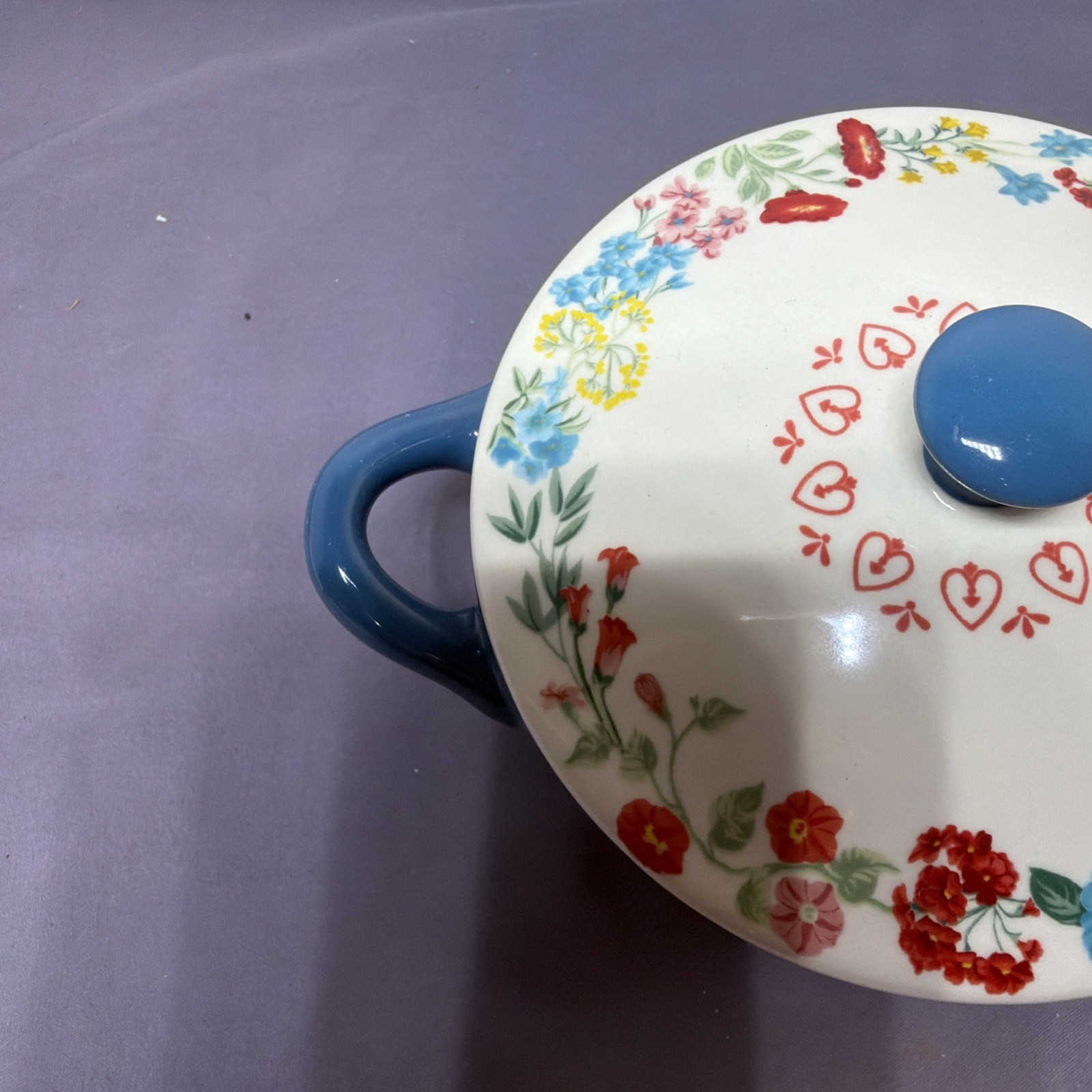Pioneer Woman Blue & White Fancy Flourish Mini Cocotte w/Lid 16 oz 4.5” See Pics
