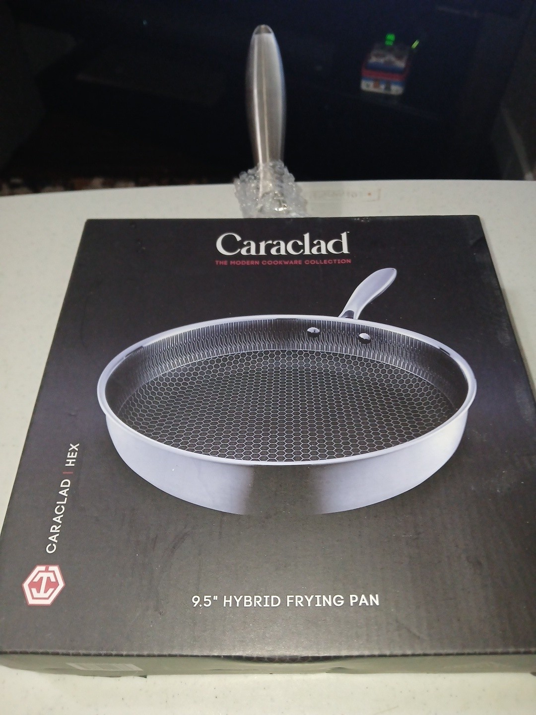 Caraclad Hex 9.5″ Hybrid Frying Pan Stainless Aluminum Core Non-Stick Cool Grip