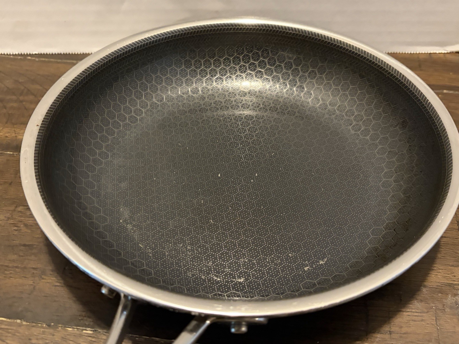 HEXCLAD 8″ Frying Pan Hybrid Stainless Steel Non-Stick Fry Pan (A5)
