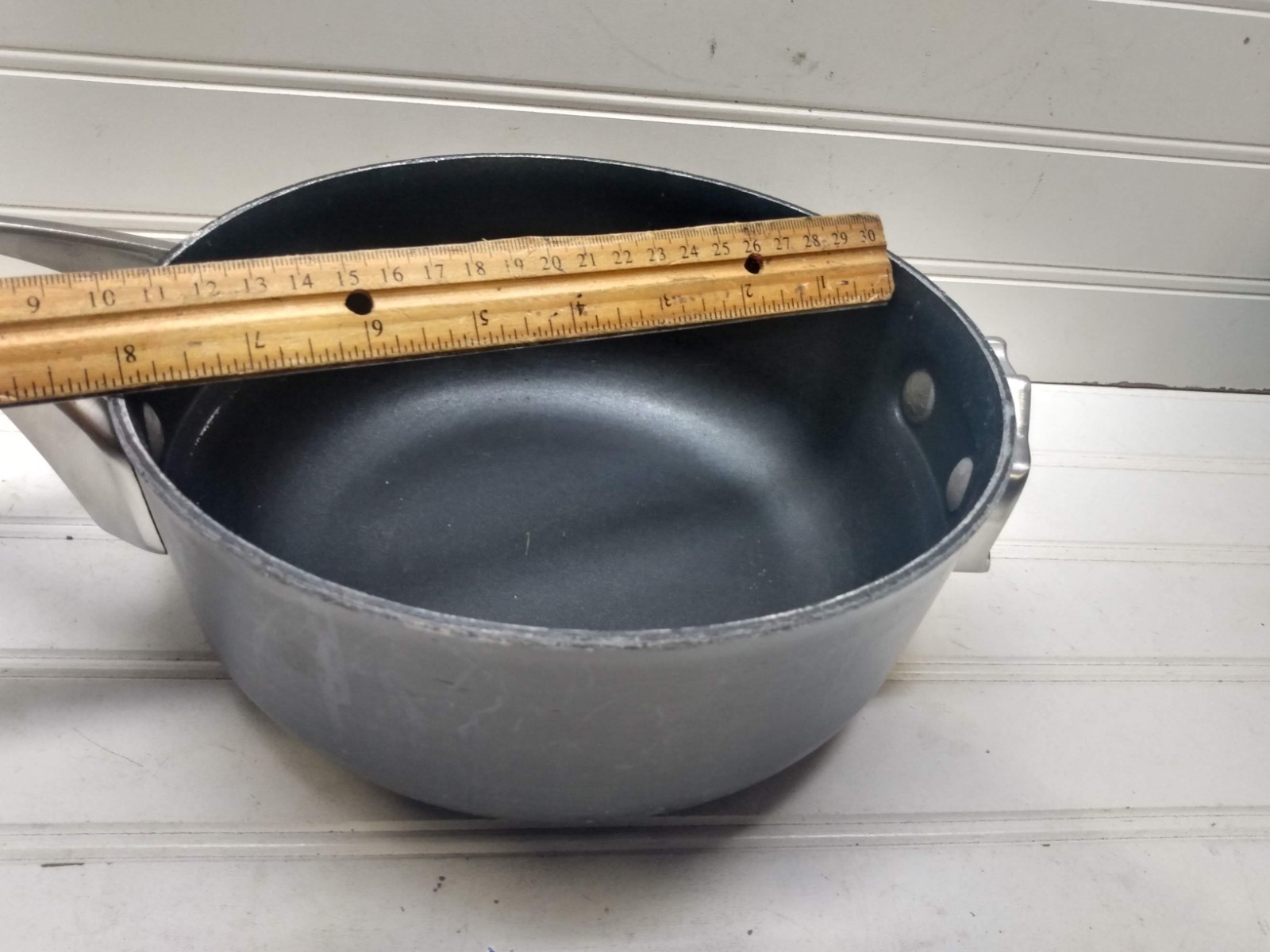 Vollrath 47632 Stainless Double Wall Square Beehive 1.8 Qt Serving Bowl Dish