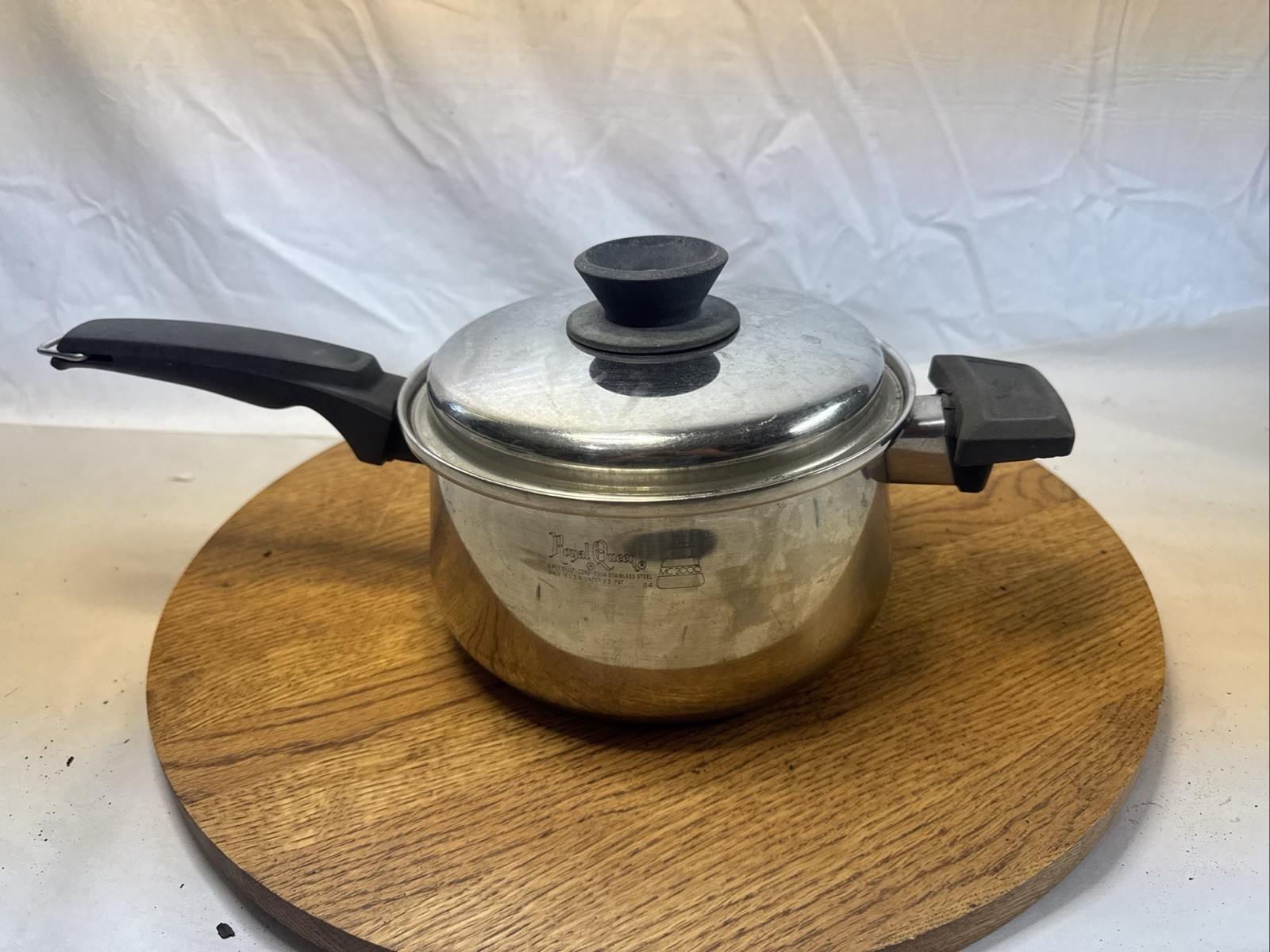 Vintage Royal Queen Multi Core 5ply Stainless Steel 8″ Pot With Lid