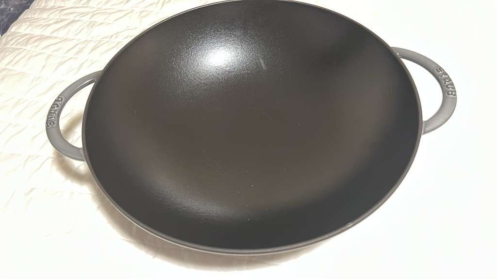 Staub Cast Iron 14.5-inch, Wok, Gray Graphite