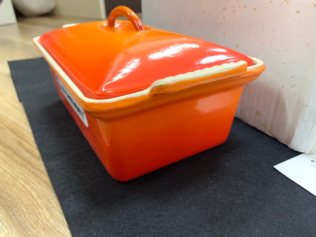 Le Creuset 22cm Terrine Rectangle Casserole Dish Orange Unused w/ Box TB04