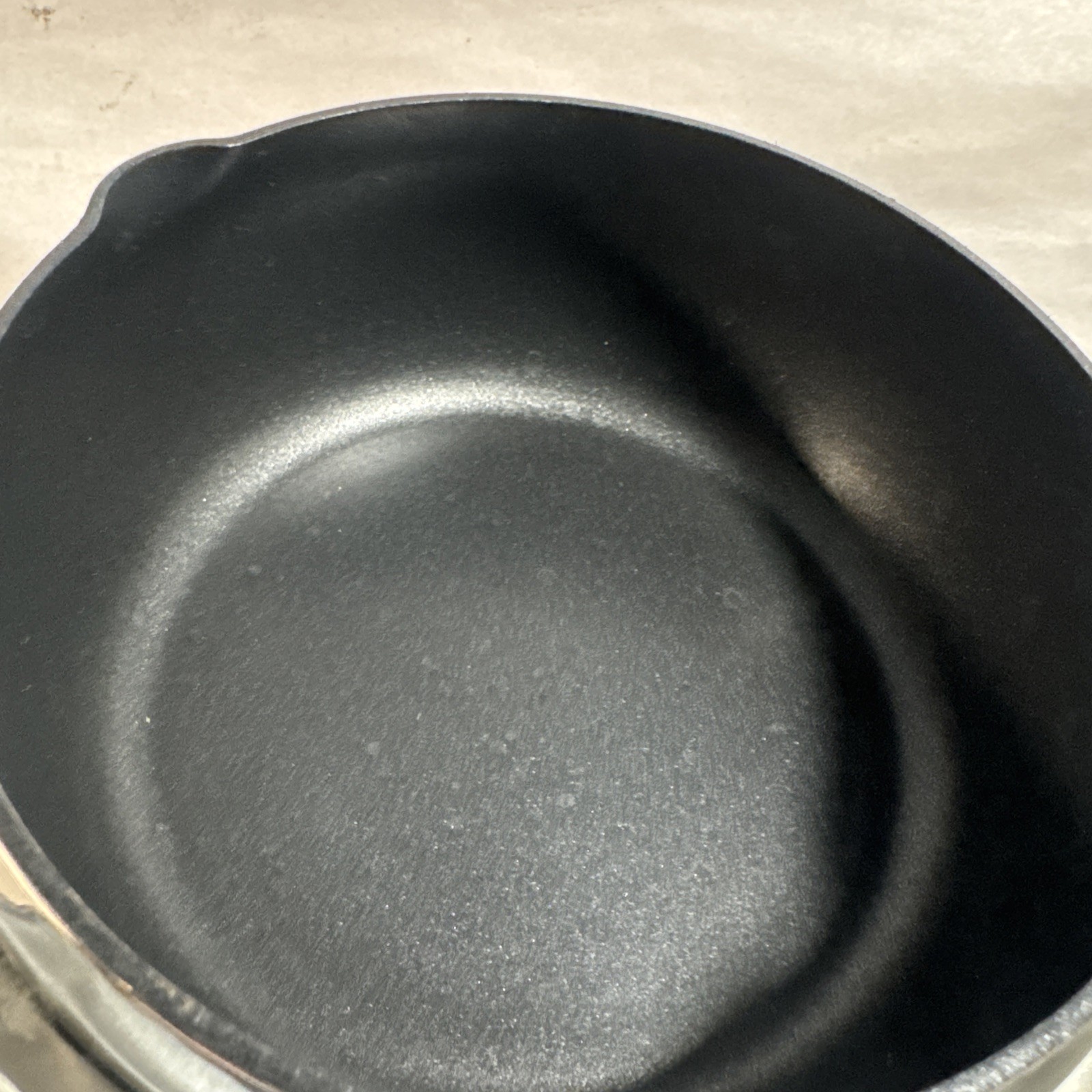 Tupperware Chef Series Non Stick 1 Qt 1.0LSauce Pan Stainless Steel Glass Cover