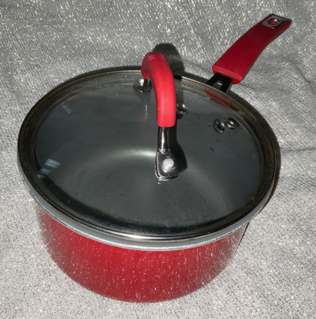Pioneer Woman Red Speckled 2816THF 1.5Qt Pot Glass Lid Non Stick Used See Pics