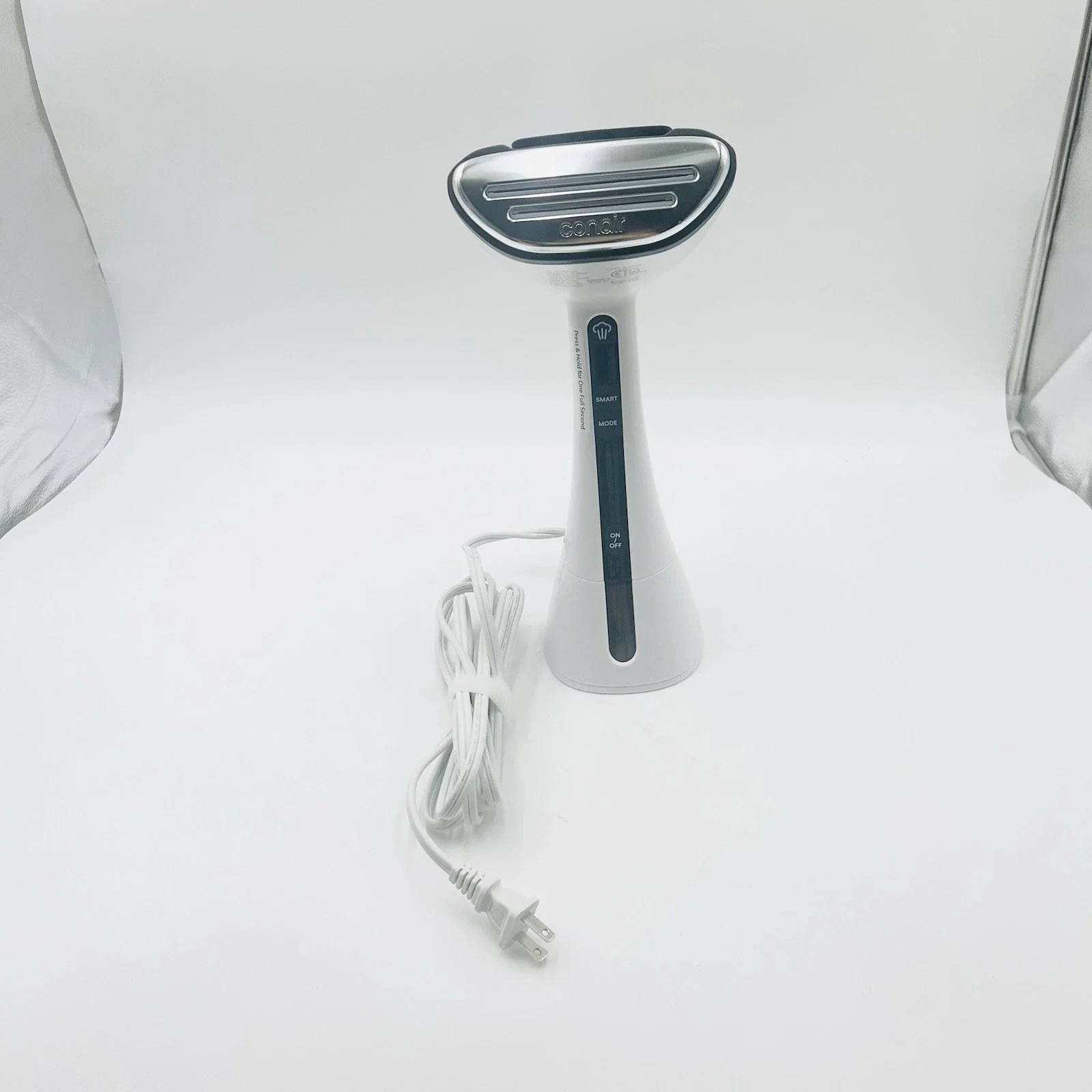 Conair ExtremeSteam Garment Steamer Handheld Fabric Clothes Wrinkle Remover