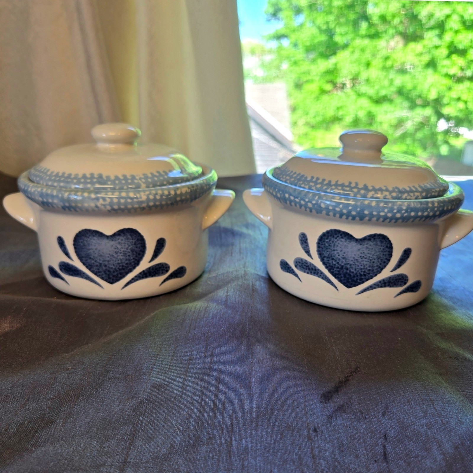 Stoneware Mini Crocks w/ Lids Blue Heart Spongeware Bean Soup Pots Set of 2