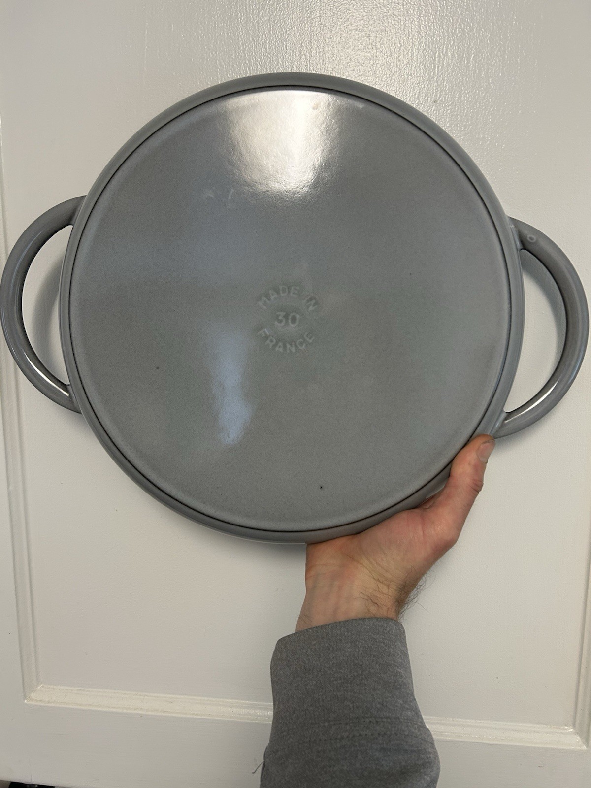 Staub Cast Iron Round With Lid Gray 12”