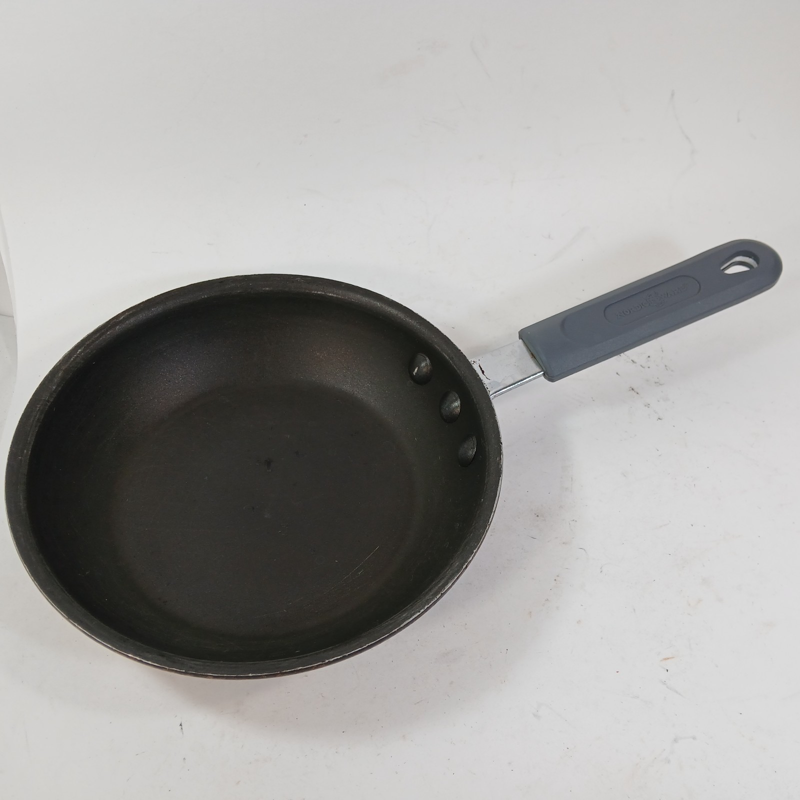 Nordic Ware 8.25 Inch Nonstick Skillet Pan Saute