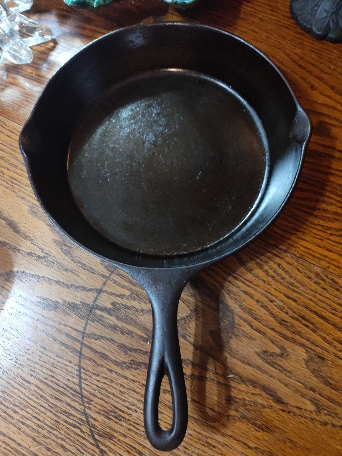 Vintage 1955-1965 No 6 Lodge Cast Iron Skillet Three Notch Pan Cleaned Sits Flat