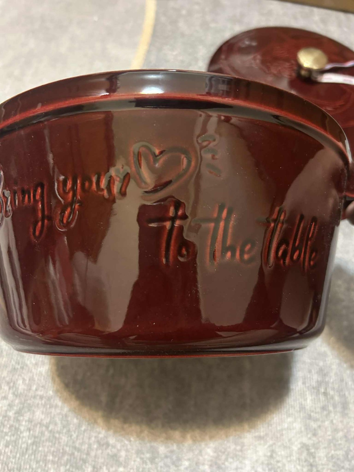 Staub Dragon Cocotte 24cm (with Bring your love to the table)