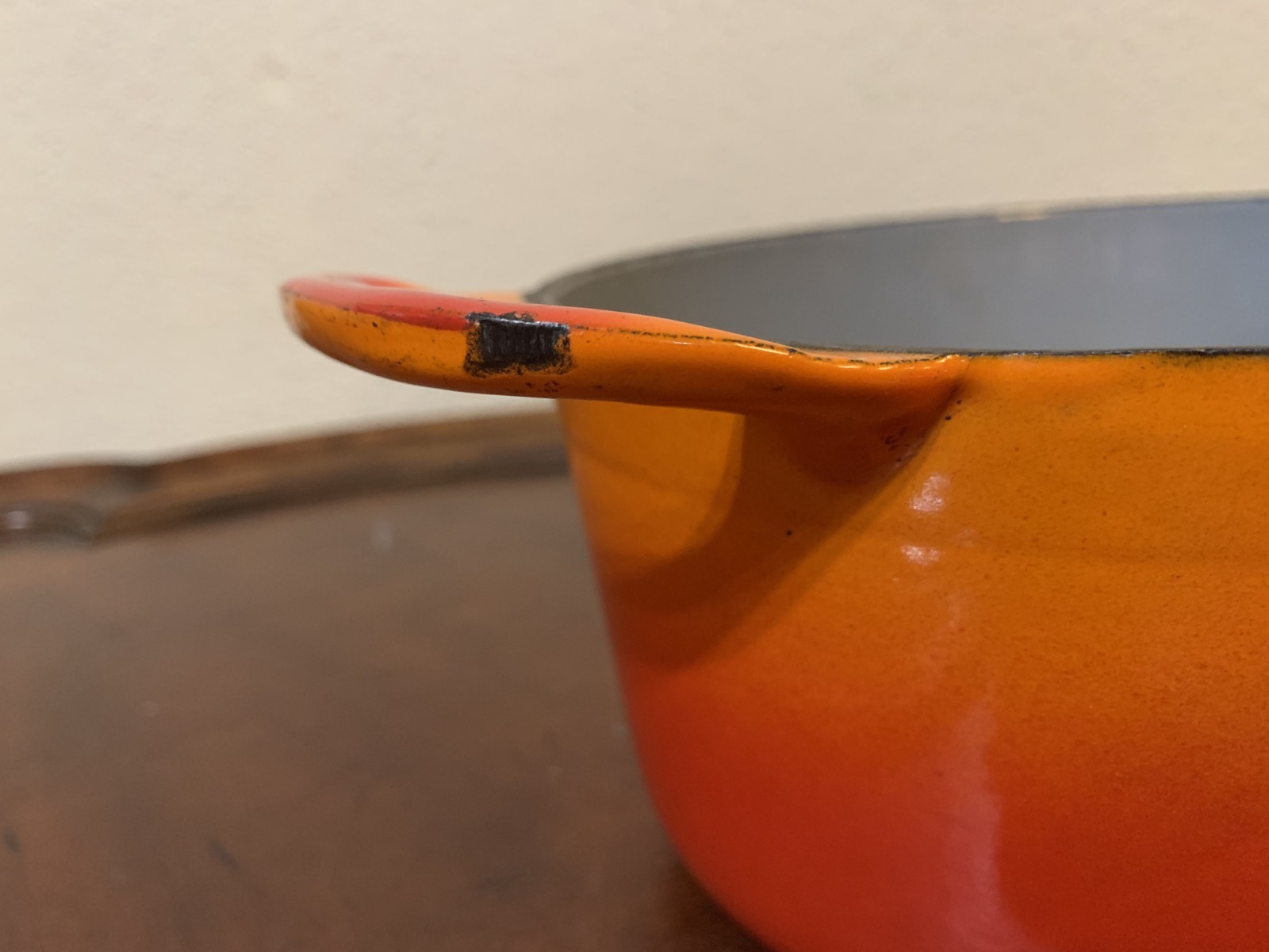 Descoware Cast Iron Enameled Flame Orange Oval Dutch Oven 4 qt Casserole Belgium