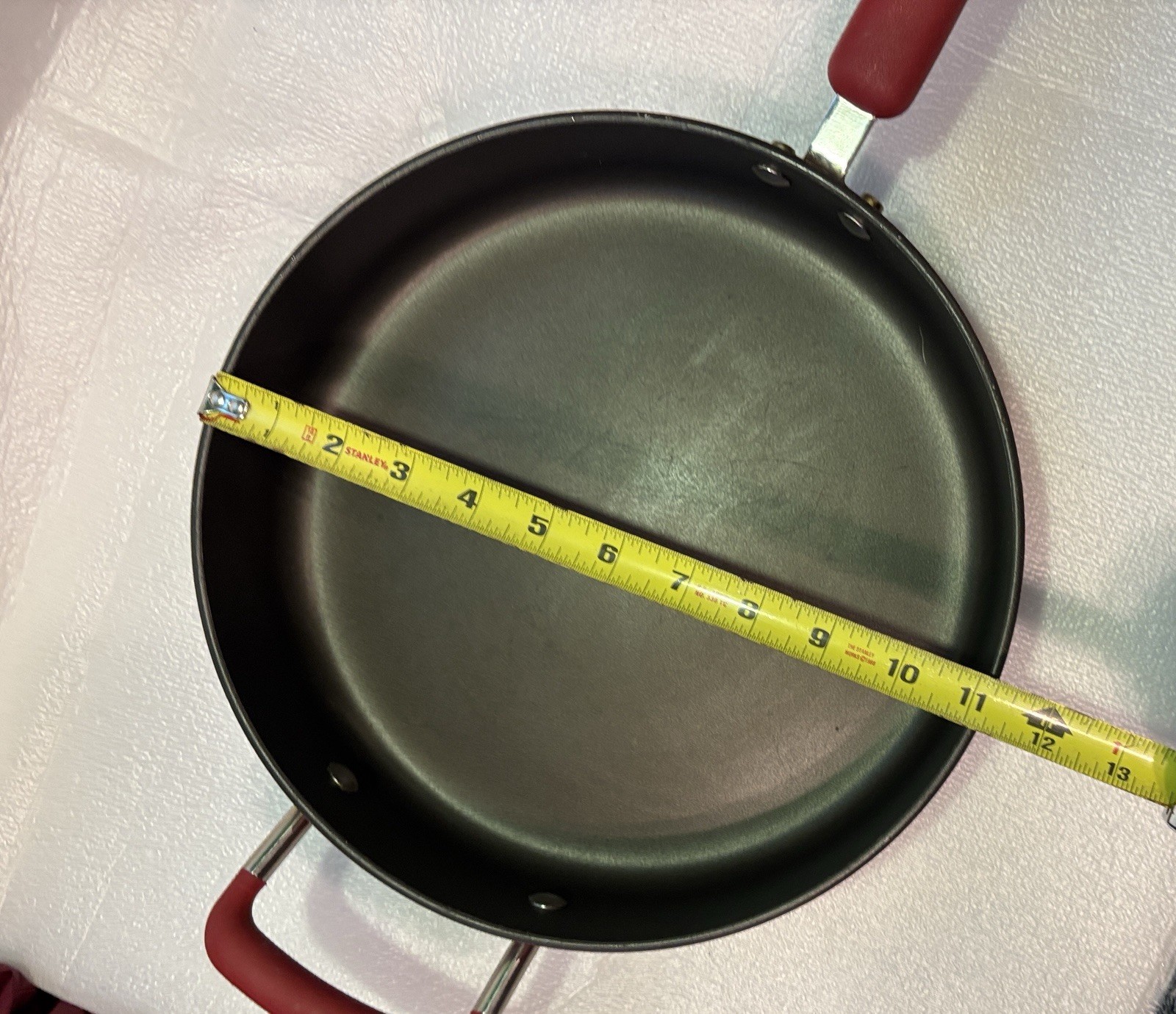 KitchenAid Large 11″ 4.25Q 4L 2 Hand Sauce pan pot Non stick Red w Lid T Q05