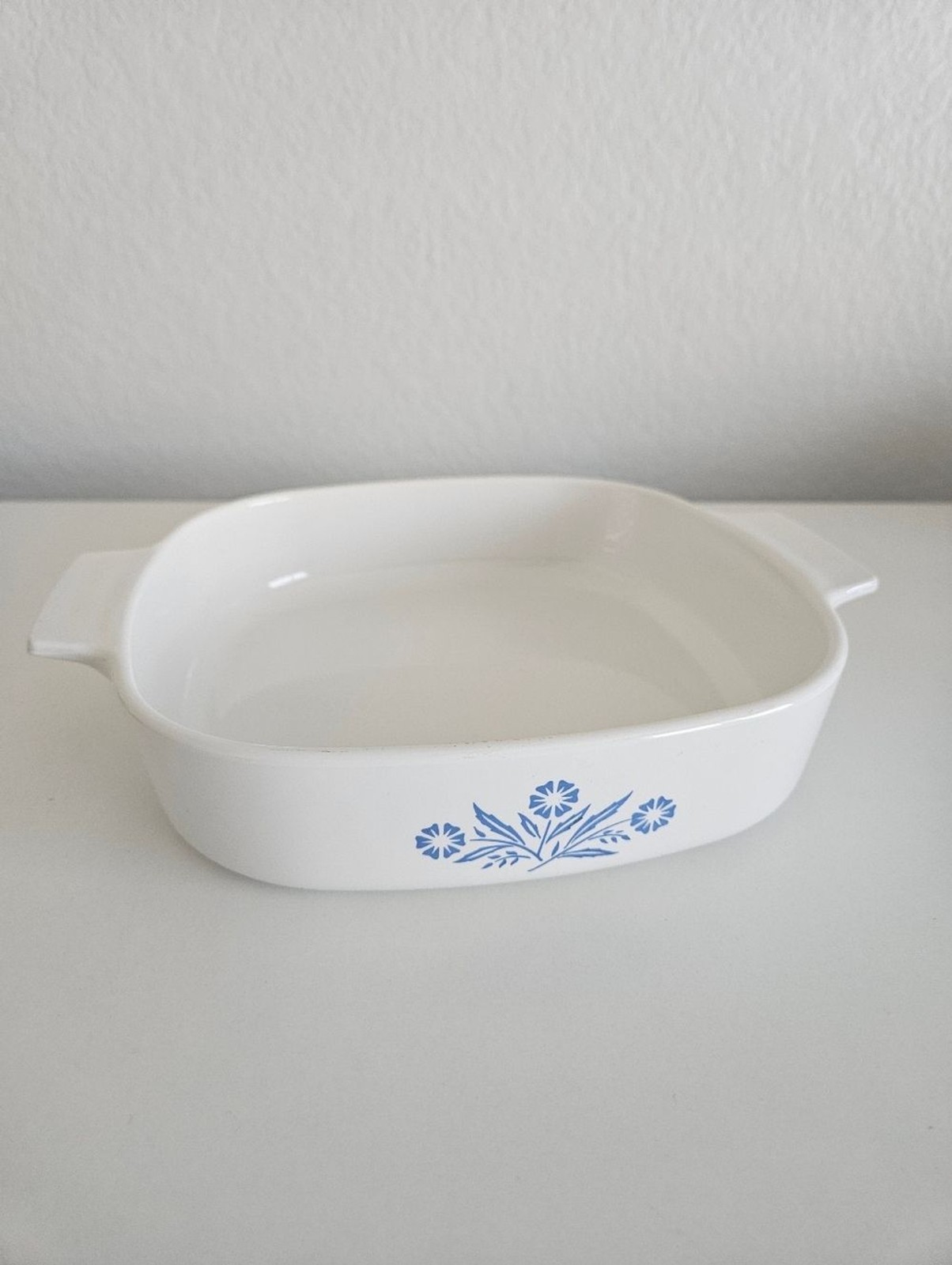 Corning Ware Cornflower Made In USA 70s 80s Flower Pryoceram Cookware Blue