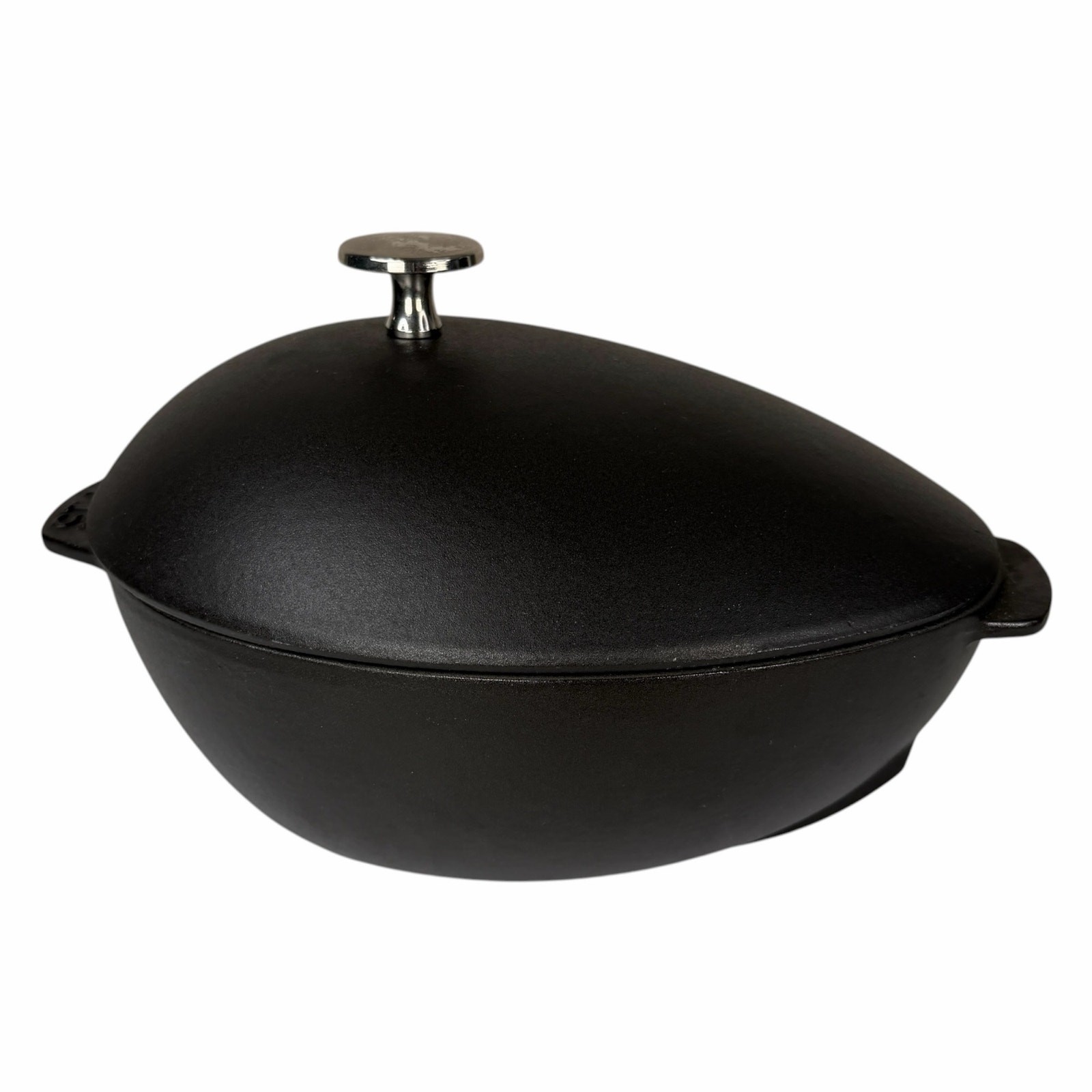 Staub Cast Iron Mussel Pot 2 Quart Black Matte Stainless Knob France