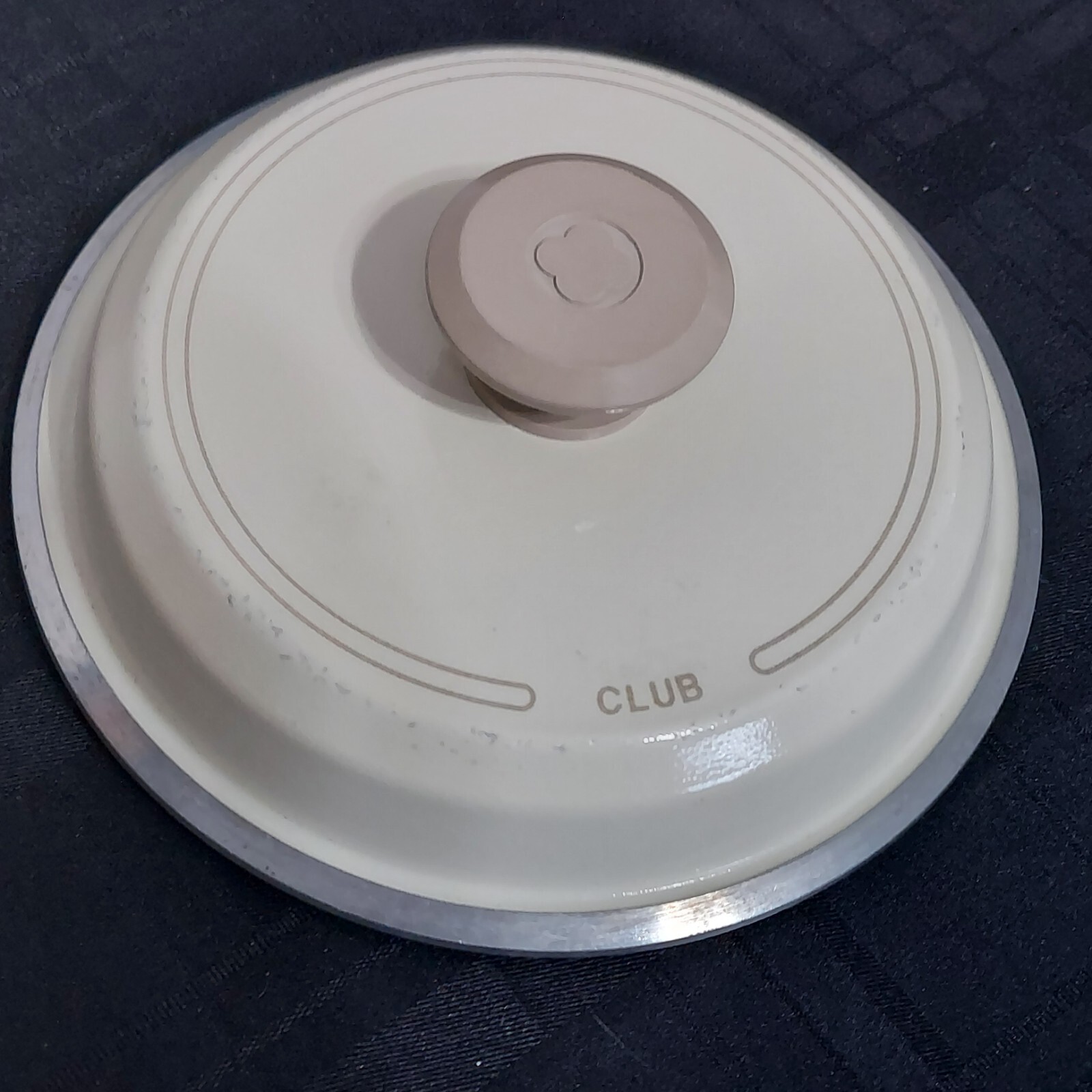 CLUB SUPRA 7″ LID ONLY Aluminum Vintage Medium Beige-Tan w/Brown Stripe