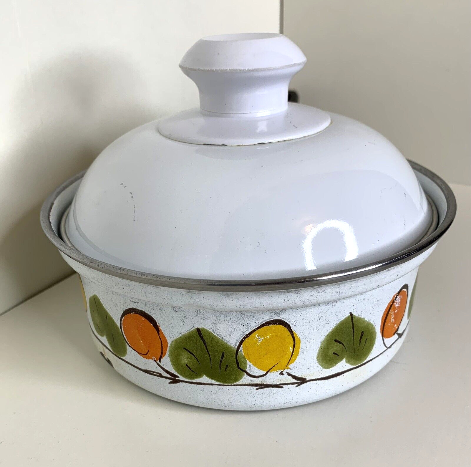 Austria Email VTG 6-1/2″ diameter Sauce Pan Domed Lid Orange Yellow Green White
