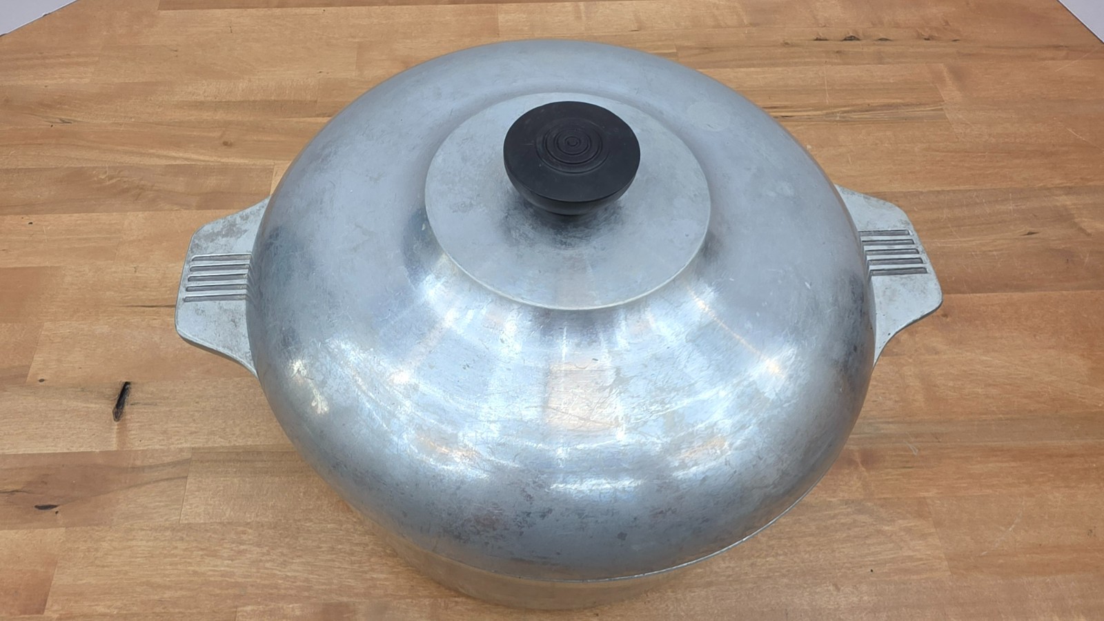 Magnalite Classic 5-Quart Dutch Oven with Lid – Vintage Aluminum Cookware