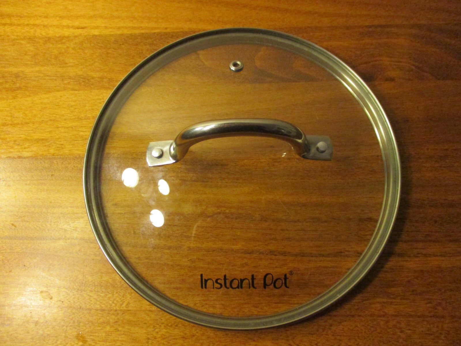 Instant Pot Glass Pot Lid. Metal Rim & Handle. 8.5 in. ID & 9 in. OD. Lid Only.