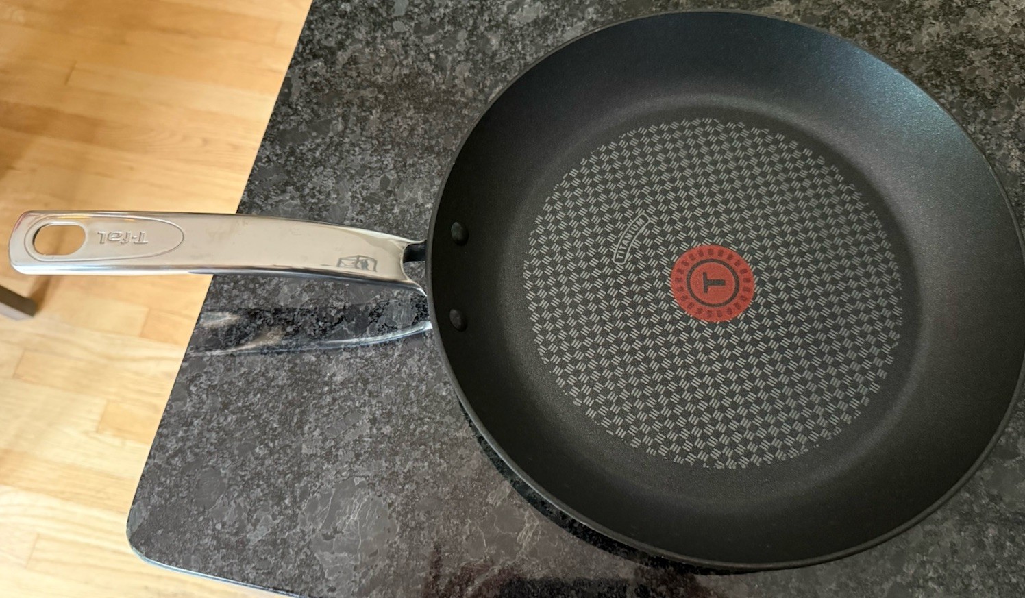 T-Fal ProGrade Nonstick Fry Pan 12 Inch Induction Oven Broiler Safe 500F Black