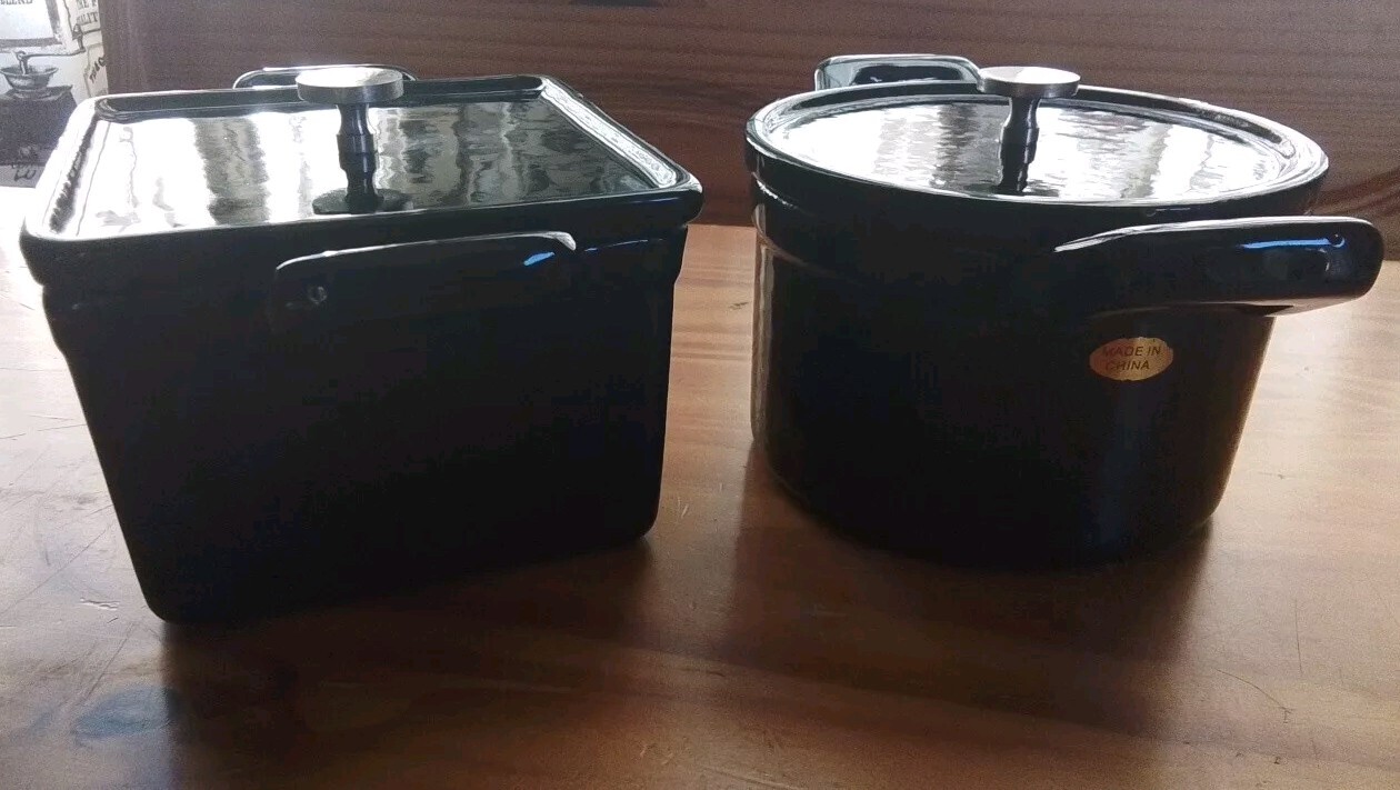 Rare Technique 4 Piece Mini Black Enameled Cast Iron Cooking Pots No Box