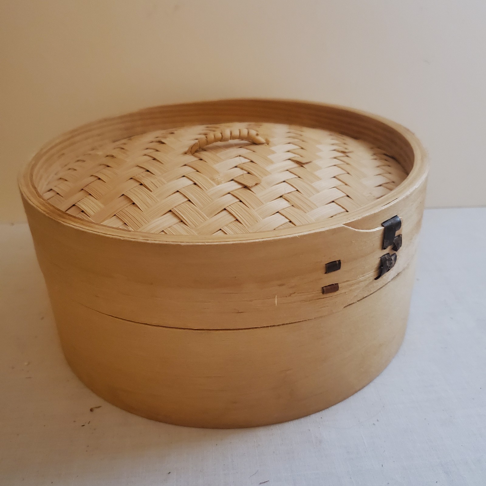Chinese Bamboo Steamer Basket Various Foods Stackable Slatted 8″ Fitted Lid