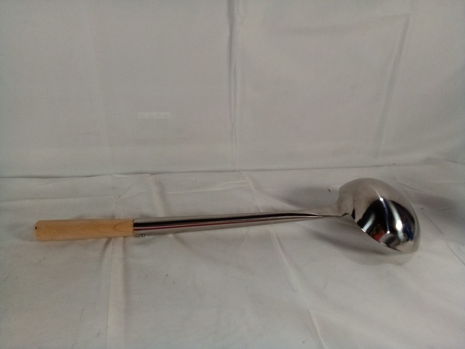 Emperor’s Select Lot of 5 Wok Ladles 7.5oz Stainless Steel 17.5″ Wooden Handle