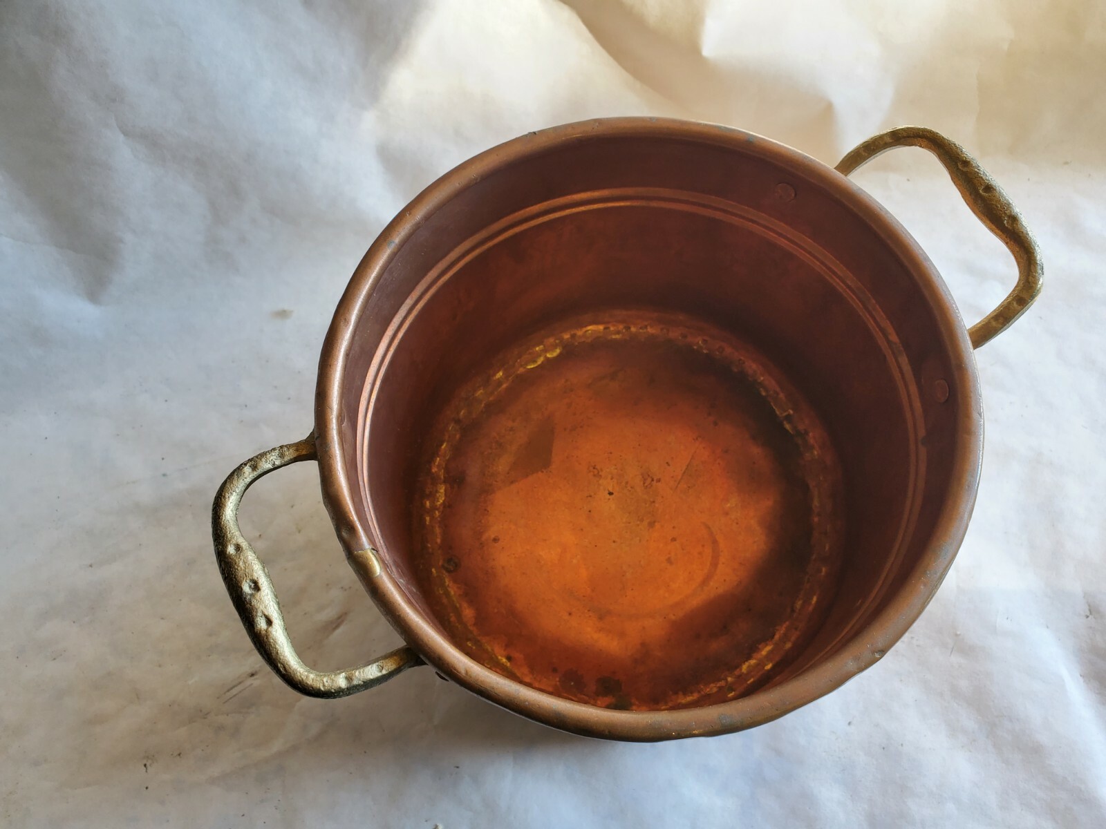 Small Copper Stock Pot 7” Dia. X 5-1/2″ Deep Brass Handle Riveted Handle