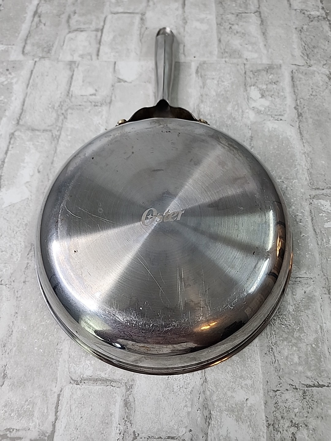 Oster Modessa 9.5″ Nonstick Stainless Steel Frying Pan Silver