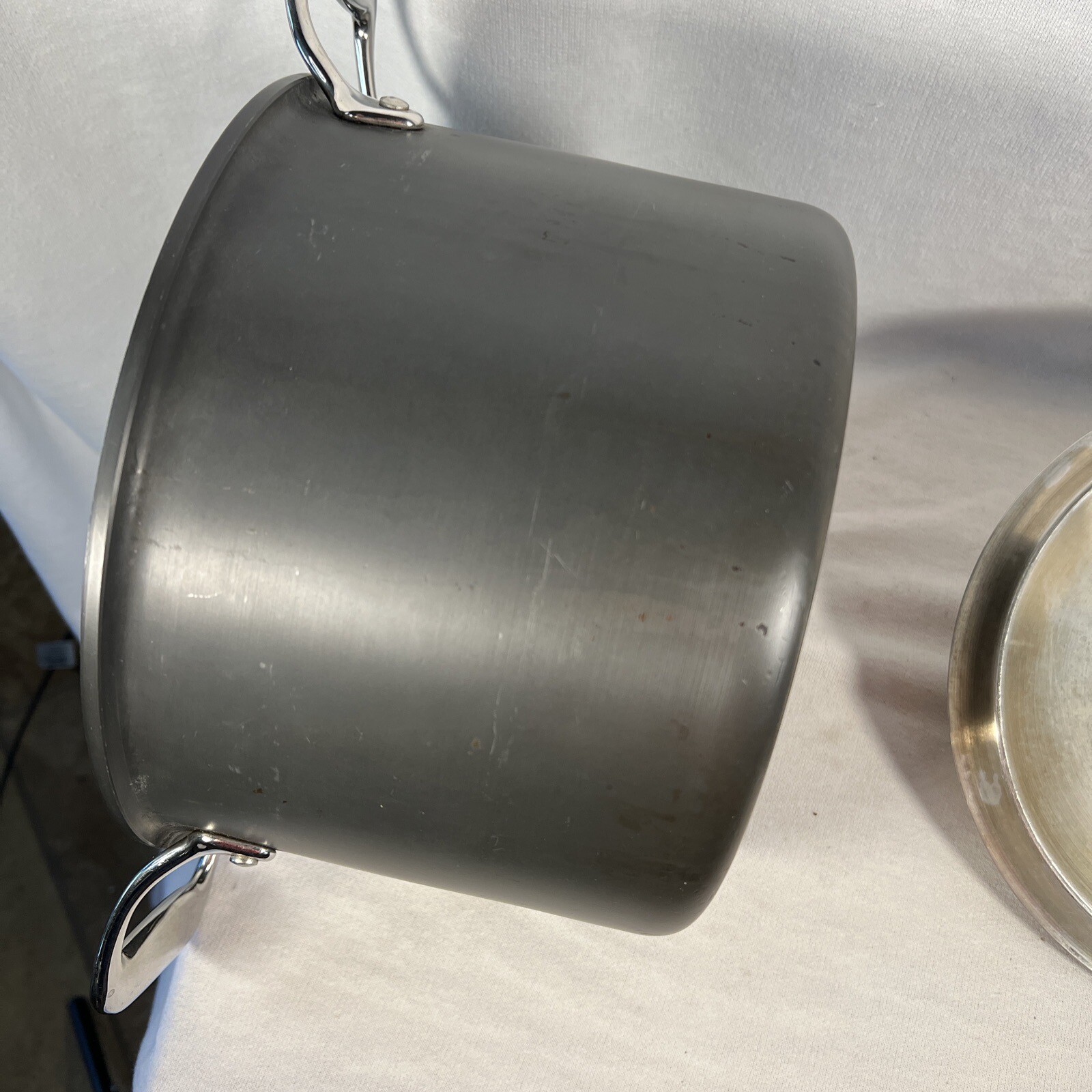Emeril All Clad 6 Qt Anodized Stock Pot Pan w/Stainless Lid Cover 9-3/8” X 6.25”