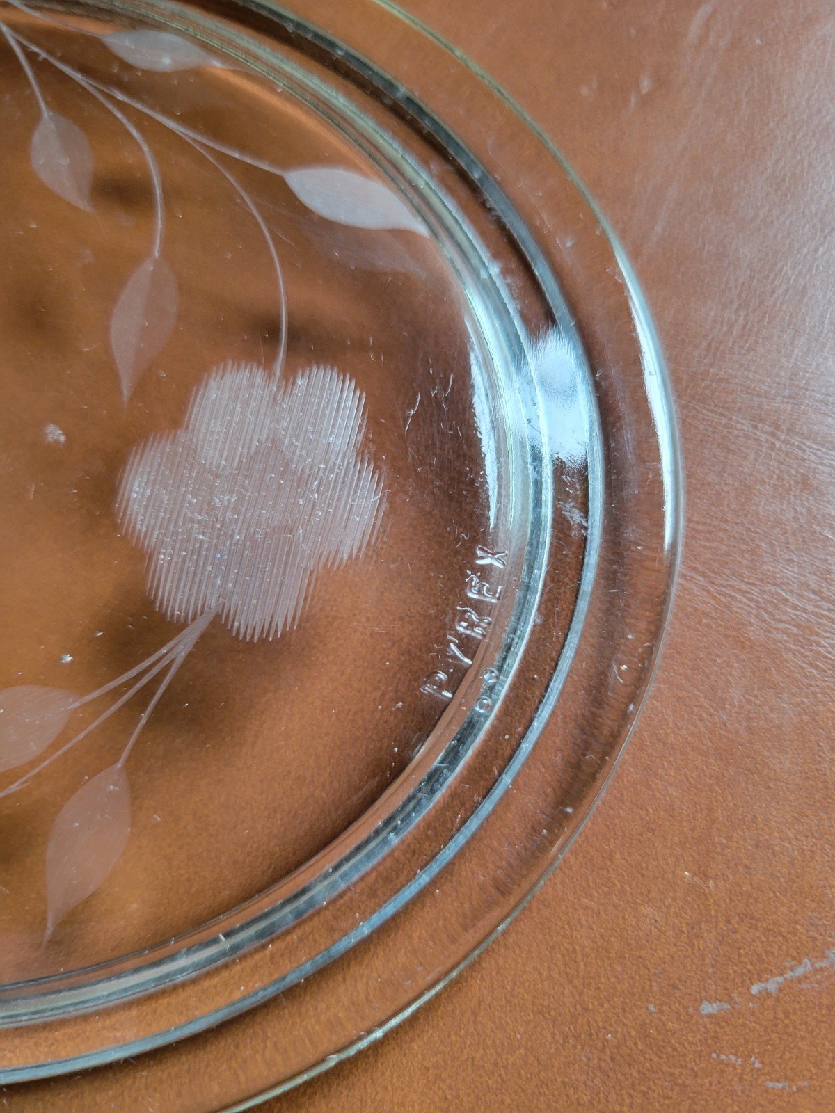 Pyrex Etched Flowers Replacement Lid 632C About 7.5″x5.25″