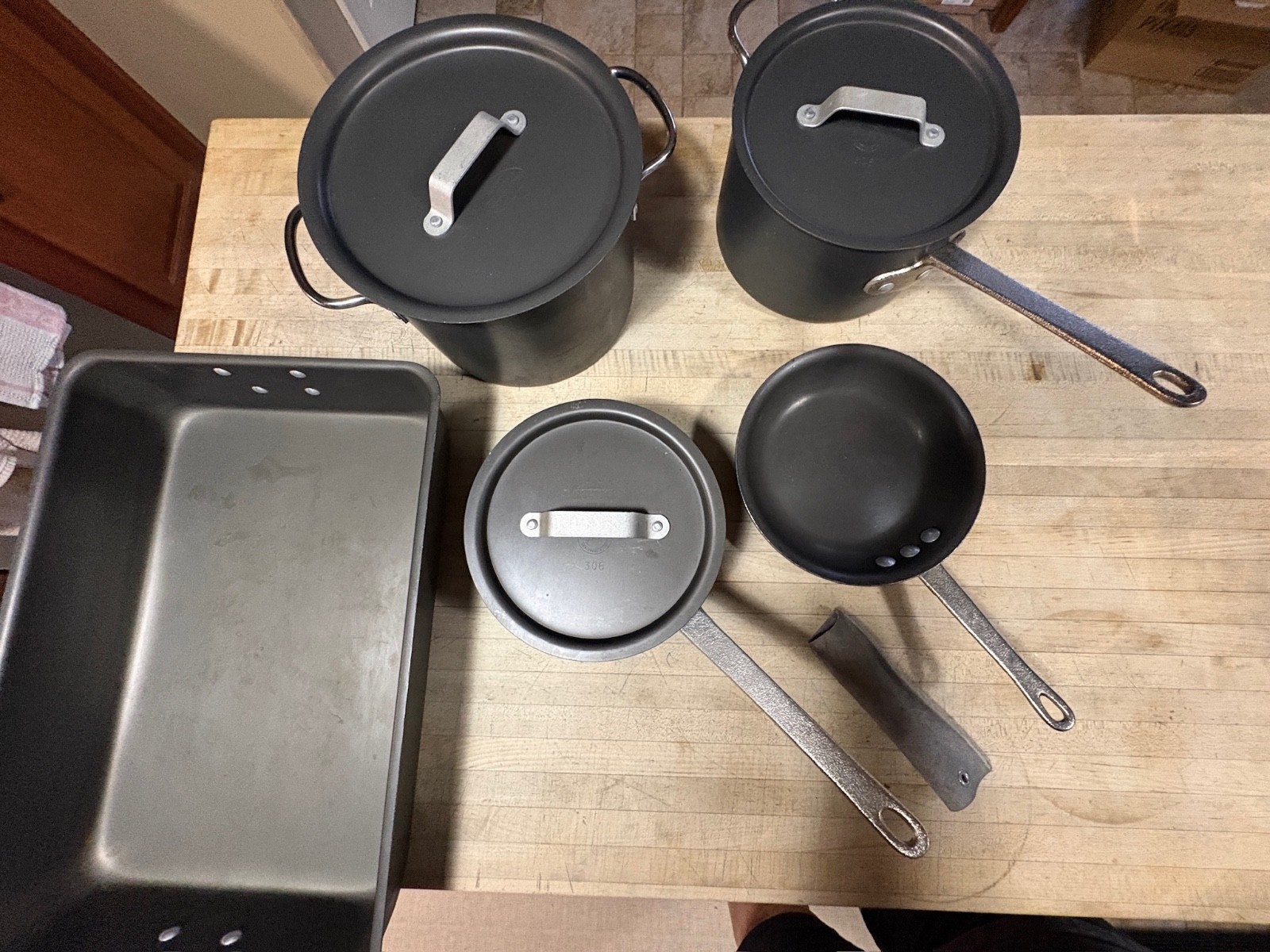 8 Pcs Calphalon Commercial Aluminum Hard Anodized Cookware 1980’s NSF