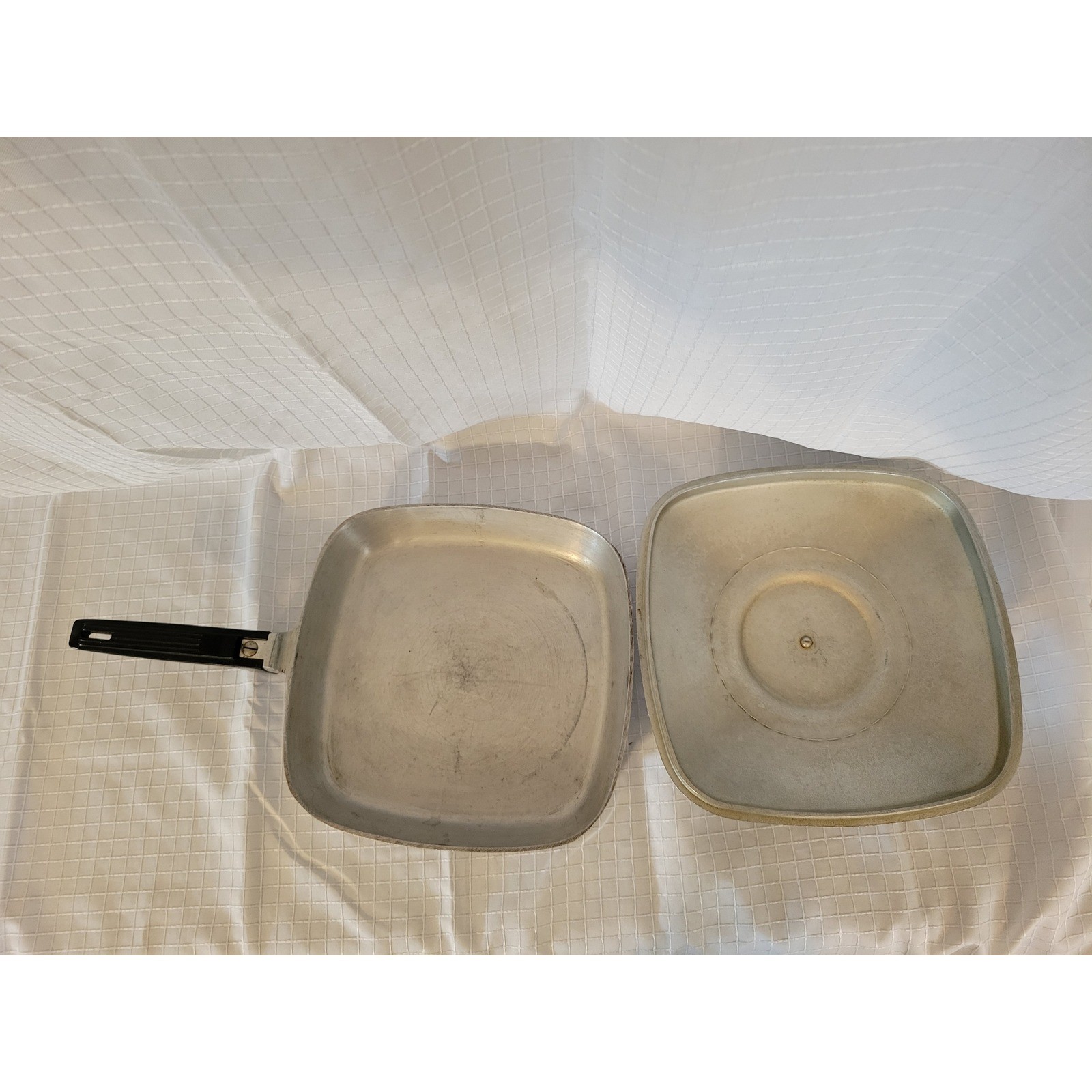 Vintage Wagner Ware Magnalite 4510 Square Skillet with Lid Cast Aluminum 10 Inch
