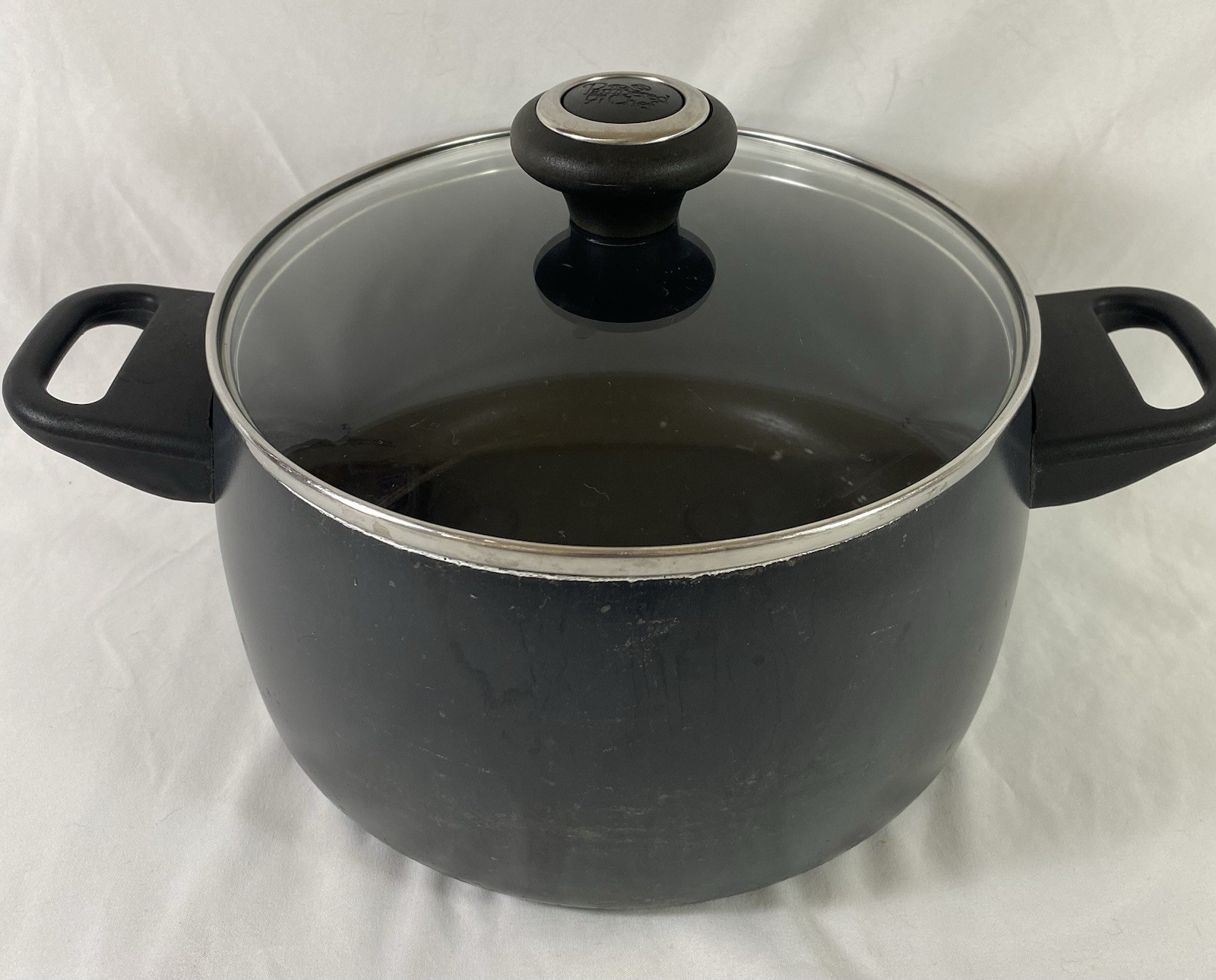 The Pampered Chef 4 Quart Stock Pot / Pan With Glass Lid Kitchen Cookware