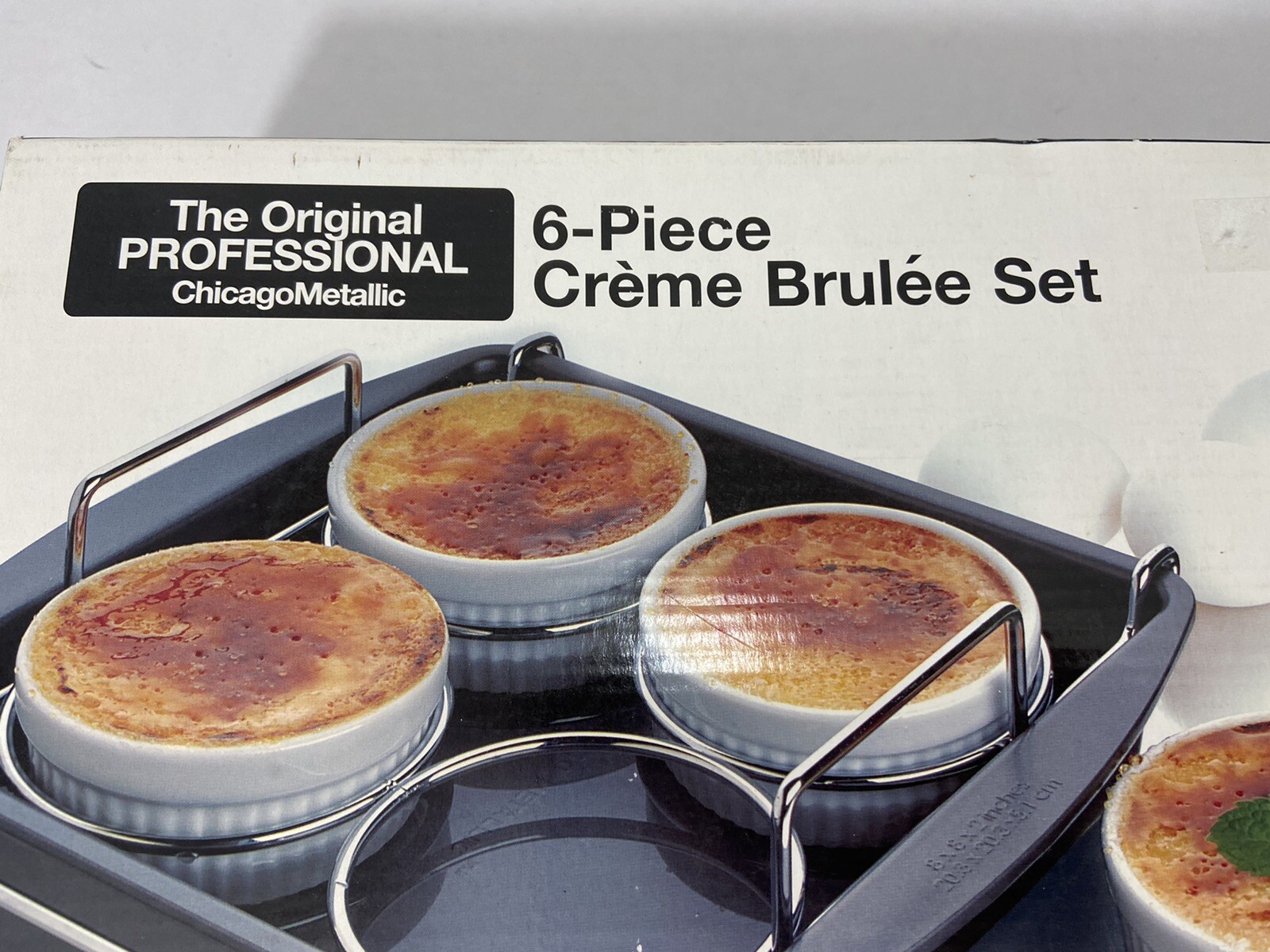 THE ORIGINAL PROFESSIONAL CHICAGO METALLIC 6 PIECE CREME BRULLE SET NEW IN BOX!