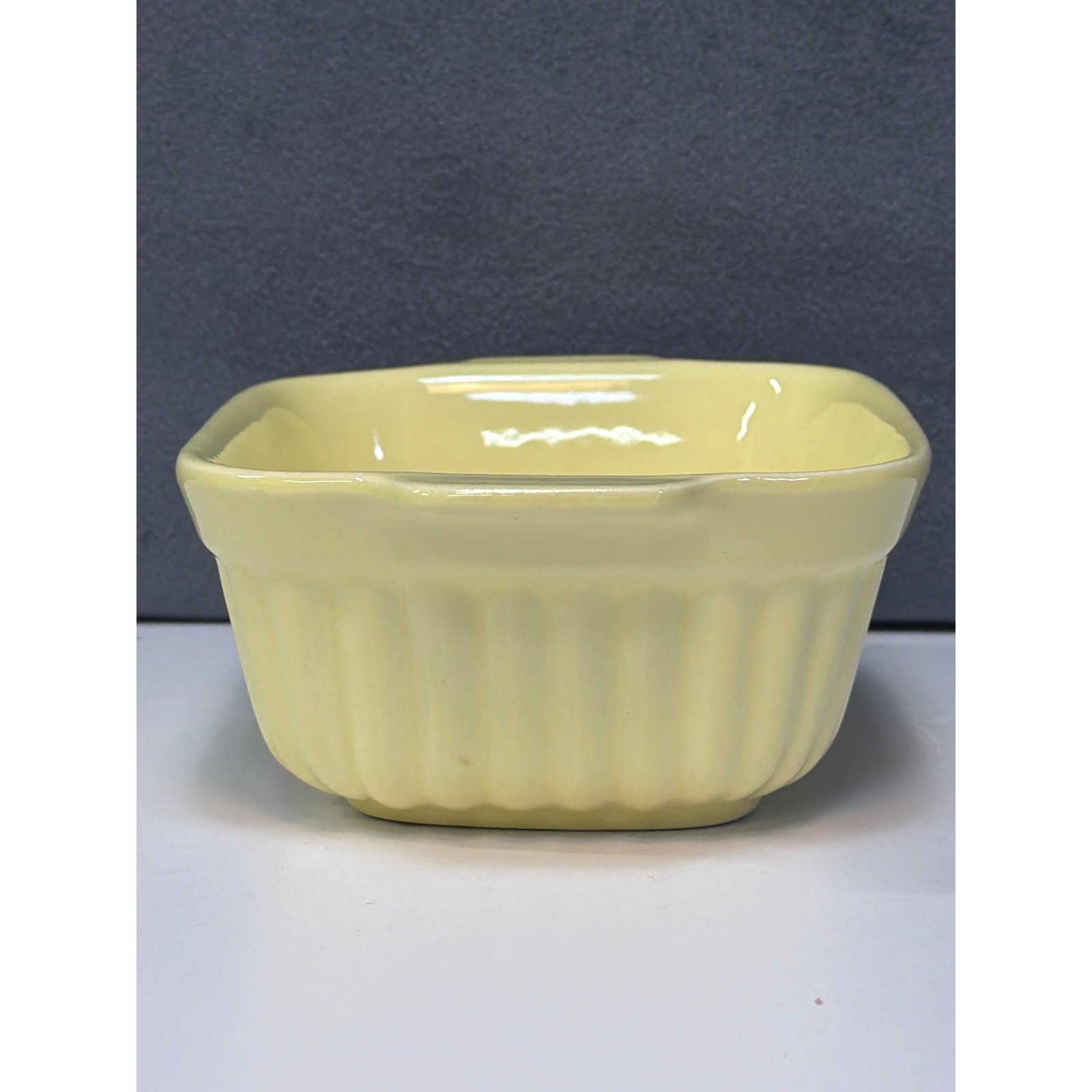 Pfaltzgraff FTDA Stoneware Loaf Pan 16 oz Ribbed Floral Dish w Handle 1983 Vtg