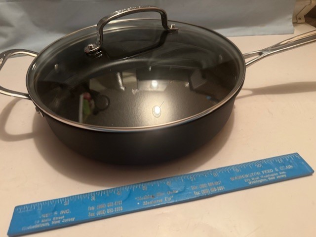 NEW CUISINART 500* F HARD ANODIZED NON STICK 3.5 QT COVERED SAUTE PAN