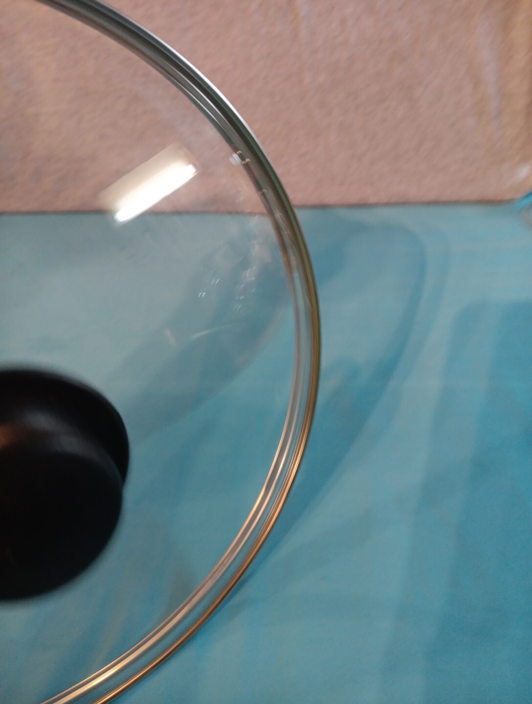 9 3/4″ WearEver Round Pot Lid Replacement