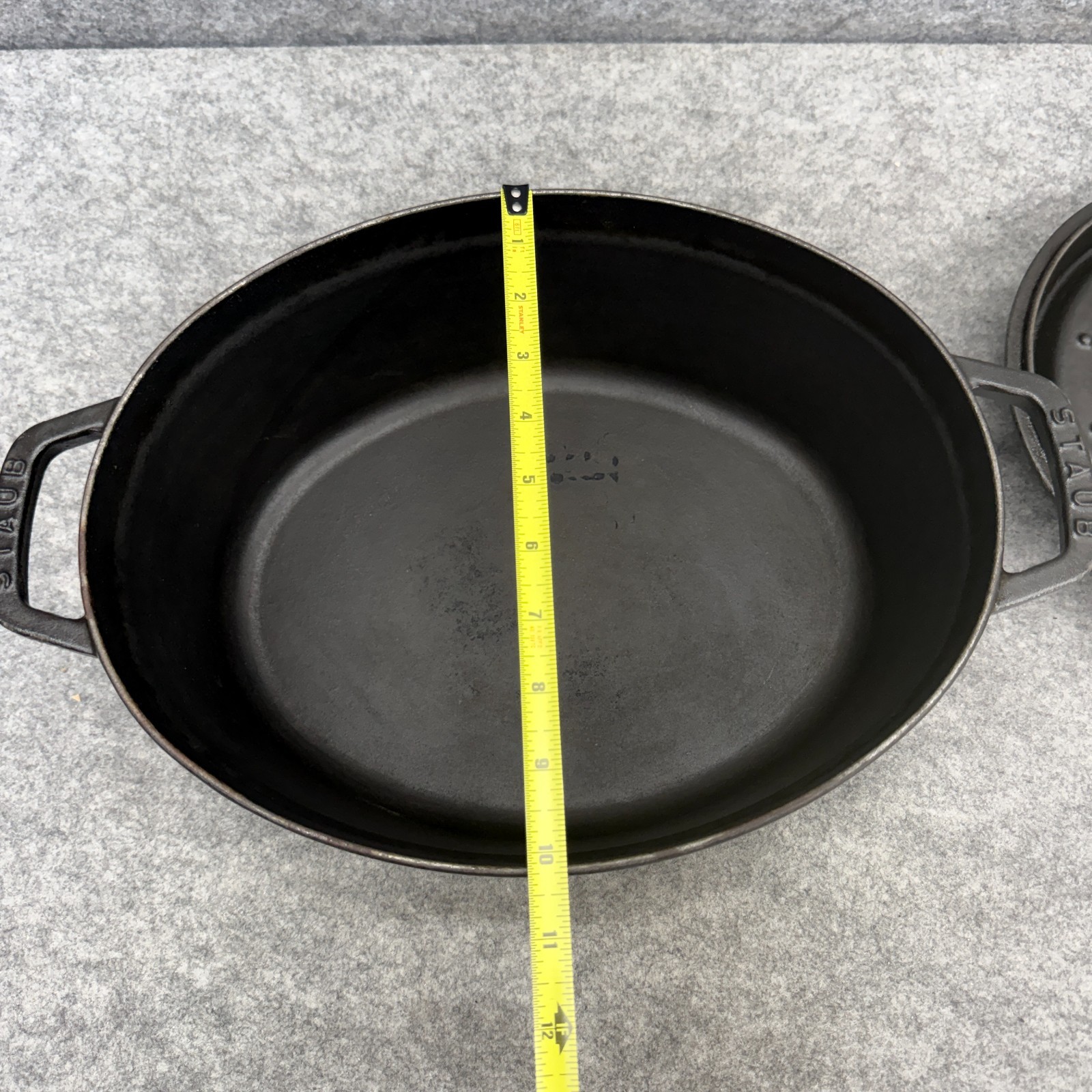 Staub Matte Black Enameled Cast Iron 7 Qt Oval Dutch Oven La Cocotte #33 France