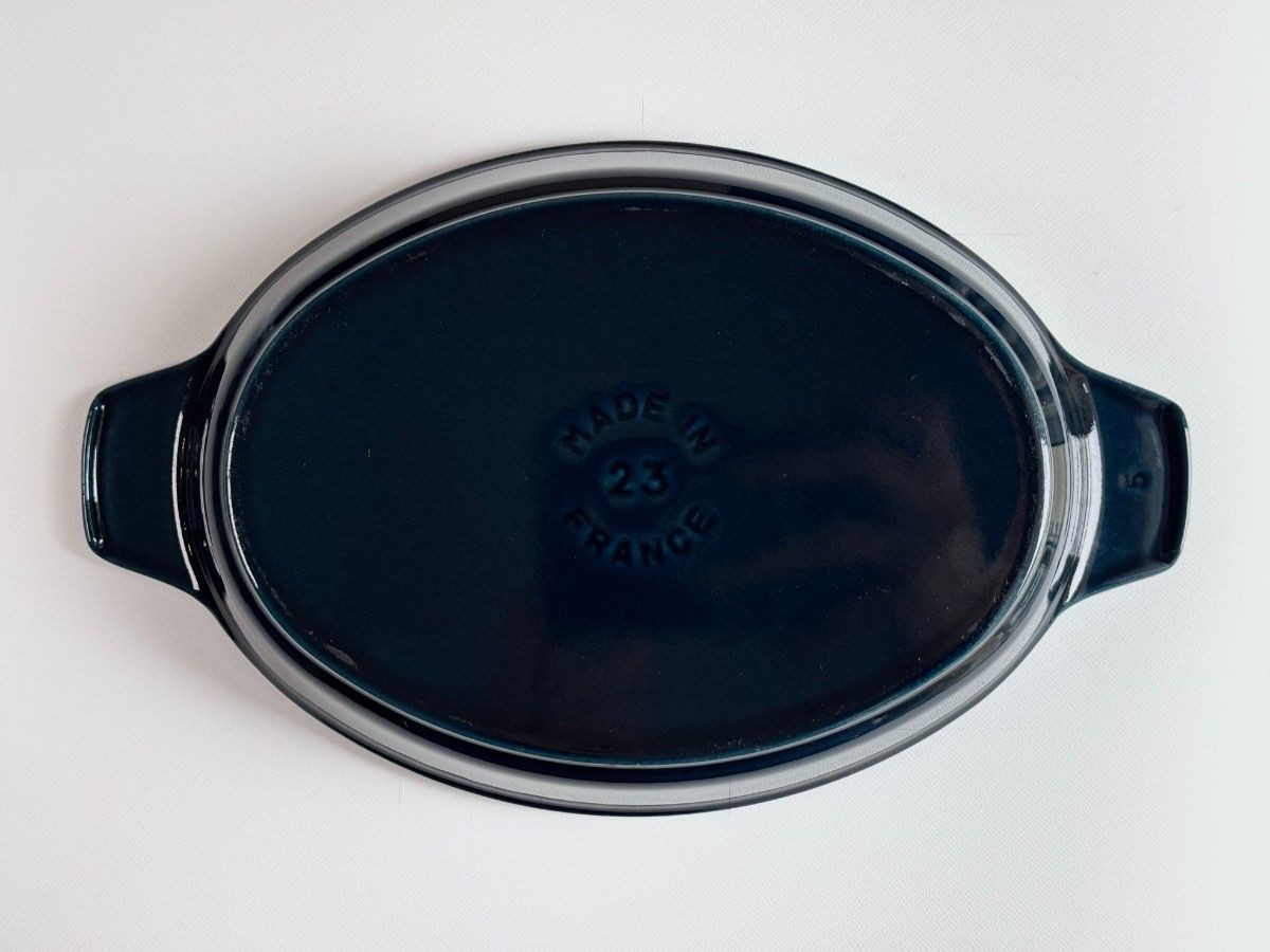 STAUB 23cm Cocotte Oval Hot Plate La Mer Enamel Cast Iron Unused Rare Used TB04